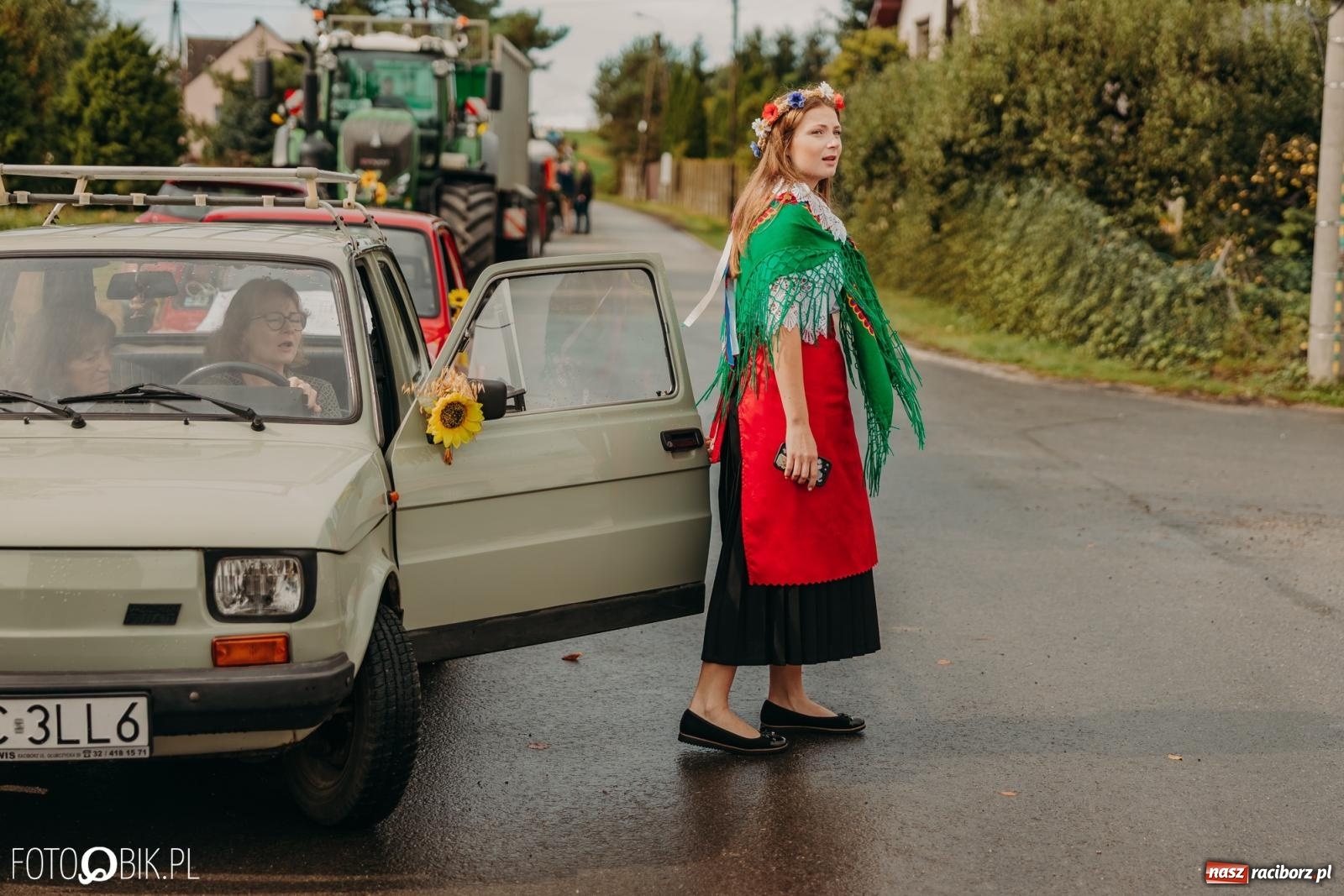 Zdjęcie w galerii na portalu naszraciborz.pl: Gamów zachwyca starą motoryzacją podczas dożynek [FOTO i WIDEO] wiadomości z regionu