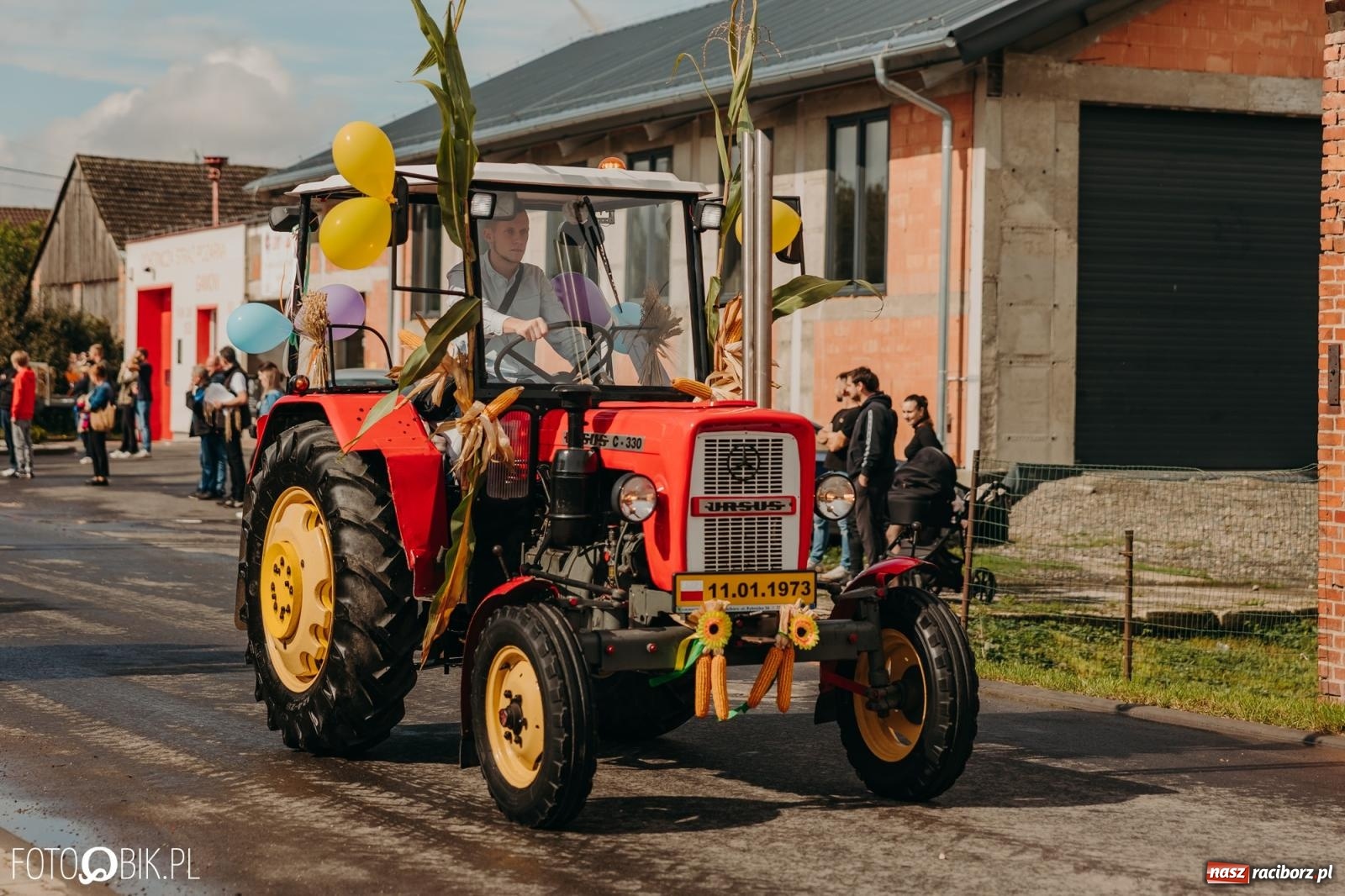 Zdjęcie w galerii na portalu naszraciborz.pl: Gamów zachwyca starą motoryzacją podczas dożynek [FOTO i WIDEO] wiadomości z regionu