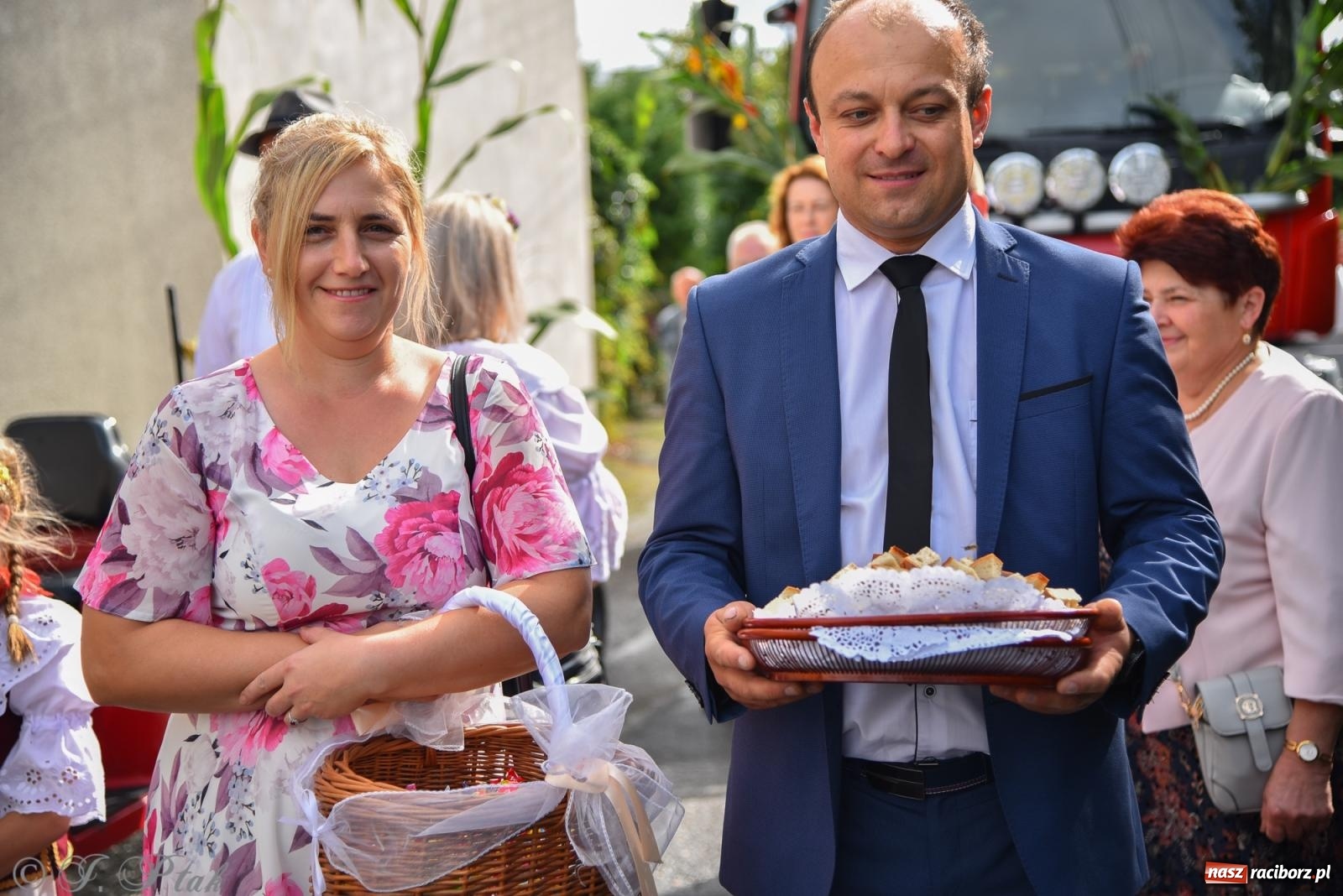 Zdjęcie w galerii na portalu naszraciborz.pl: Dożynkowy korowód wrócił do Zabełkowa [FOTO i WIDEO] wiadomości z regionu
