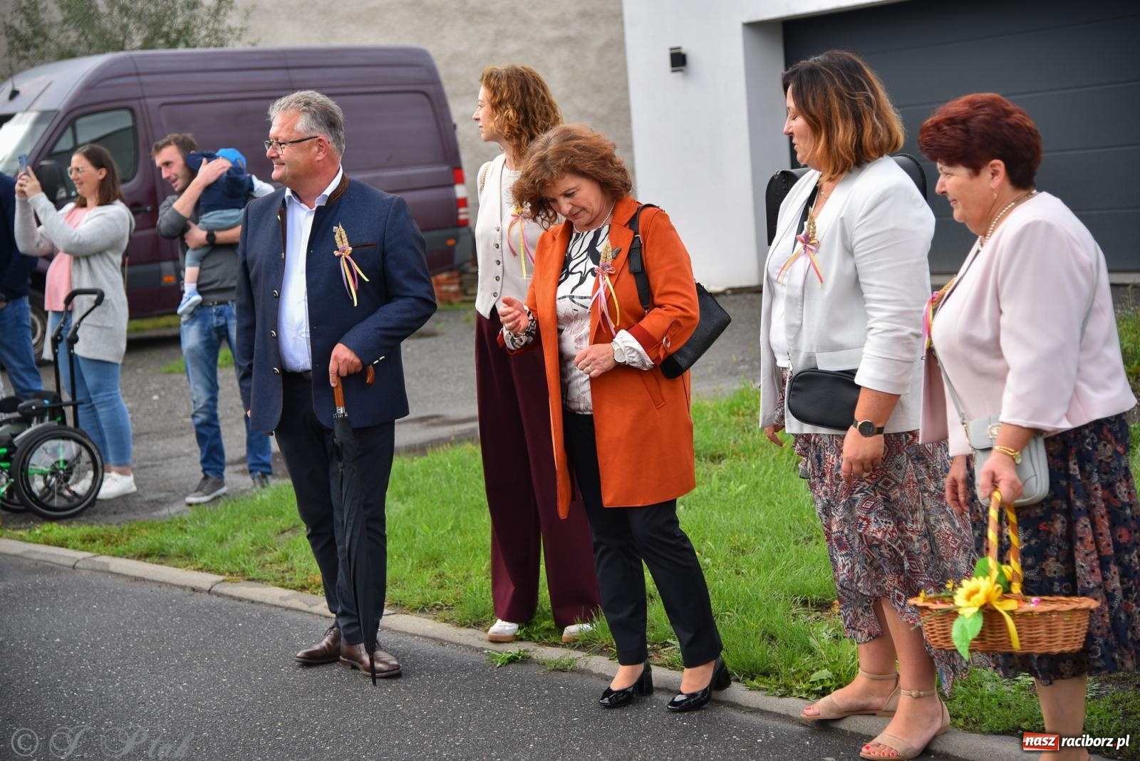 Zdjęcie w galerii na portalu naszraciborz.pl: Dożynkowy korowód wrócił do Zabełkowa [FOTO i WIDEO] wiadomości z regionu