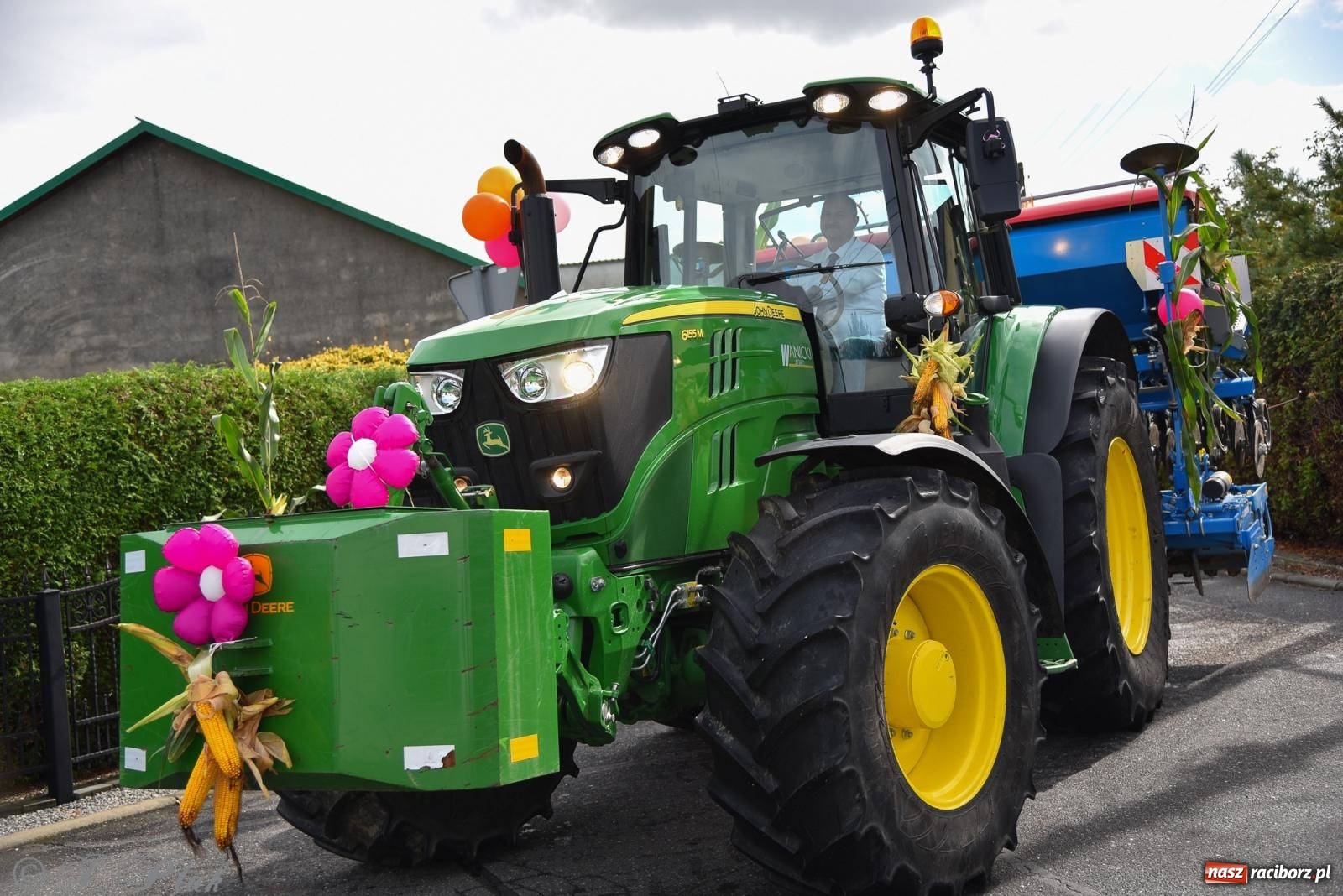 Zdjęcie w galerii na portalu naszraciborz.pl: Dożynkowy korowód wrócił do Zabełkowa [FOTO i WIDEO] wiadomości z regionu