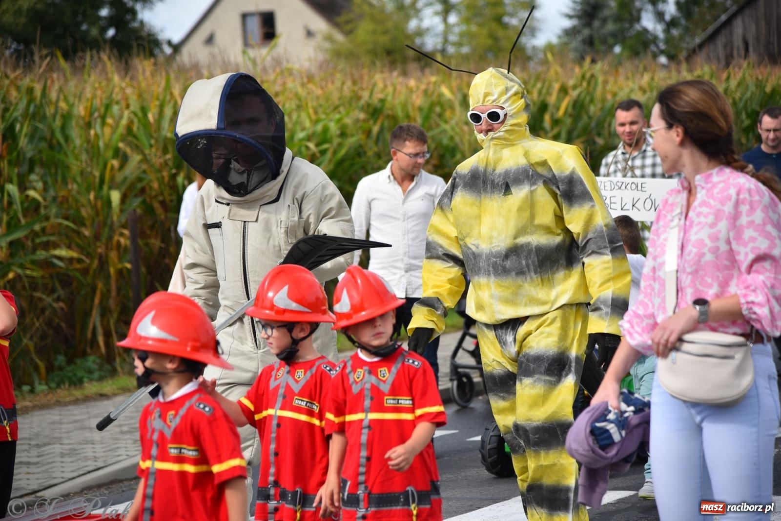Zdjęcie w galerii na portalu naszraciborz.pl: Dożynkowy korowód wrócił do Zabełkowa [FOTO i WIDEO] wiadomości z regionu