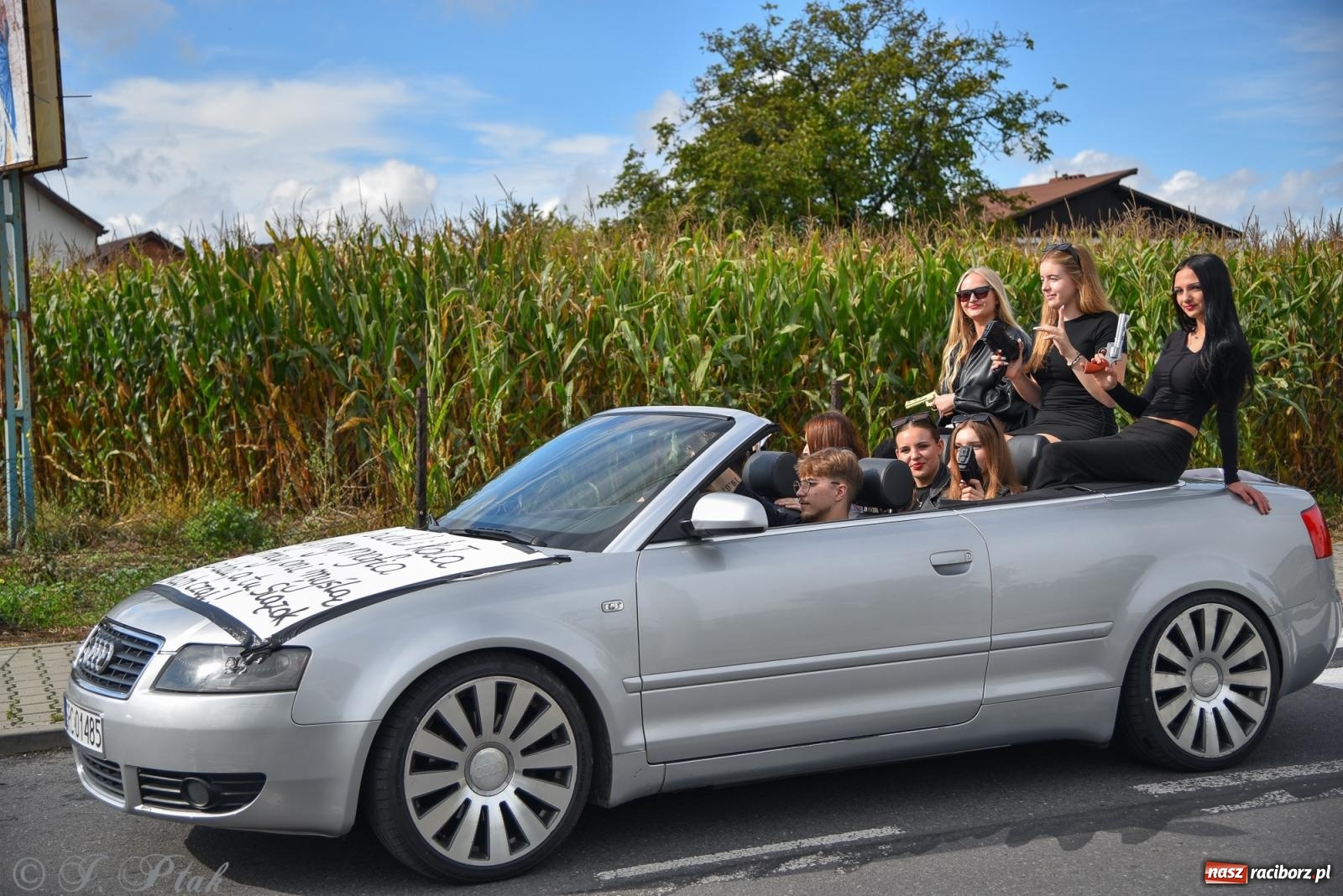 Zdjęcie w galerii na portalu naszraciborz.pl: Dożynkowy korowód wrócił do Zabełkowa [FOTO i WIDEO] wiadomości z regionu