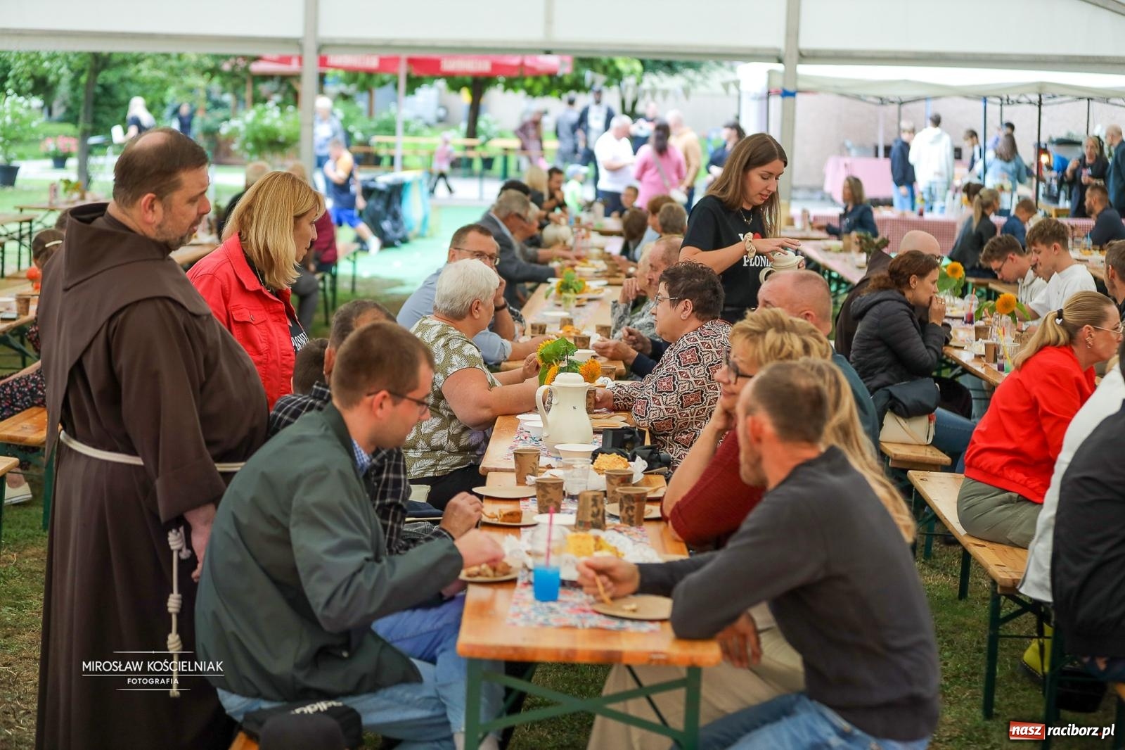Zdjęcie w galerii na portalu naszraciborz.pl: Płonia świętuje razem – piknik Łączymy pokolenia, pielęgnujemy tradycje wiadomości z regionu