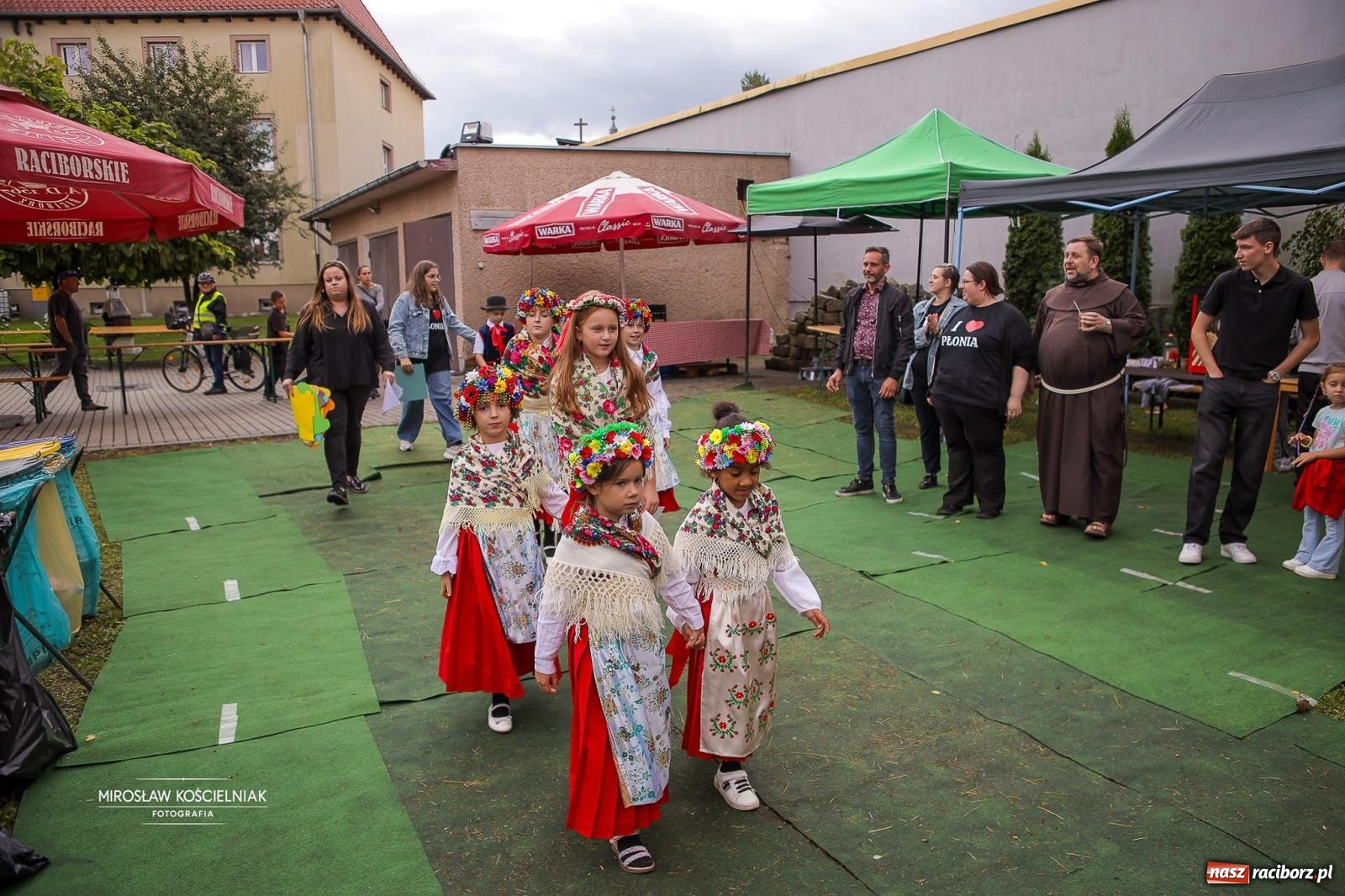 Zdjęcie w galerii na portalu naszraciborz.pl: Płonia świętuje razem – piknik Łączymy pokolenia, pielęgnujemy tradycje wiadomości z regionu