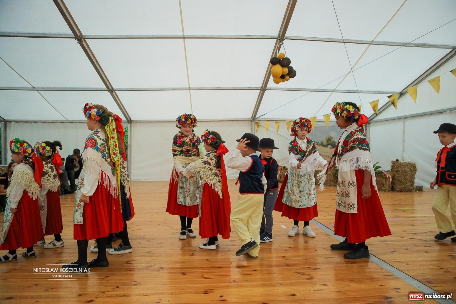 Zdjęcie w galerii na portalu naszraciborz.pl: Płonia świętuje razem – piknik Łączymy pokolenia, pielęgnujemy tradycje wiadomości z regionu