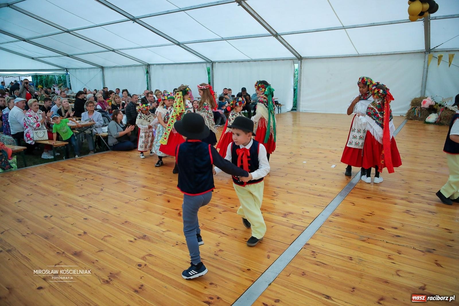 Zdjęcie w galerii na portalu naszraciborz.pl: Płonia świętuje razem – piknik Łączymy pokolenia, pielęgnujemy tradycje wiadomości z regionu