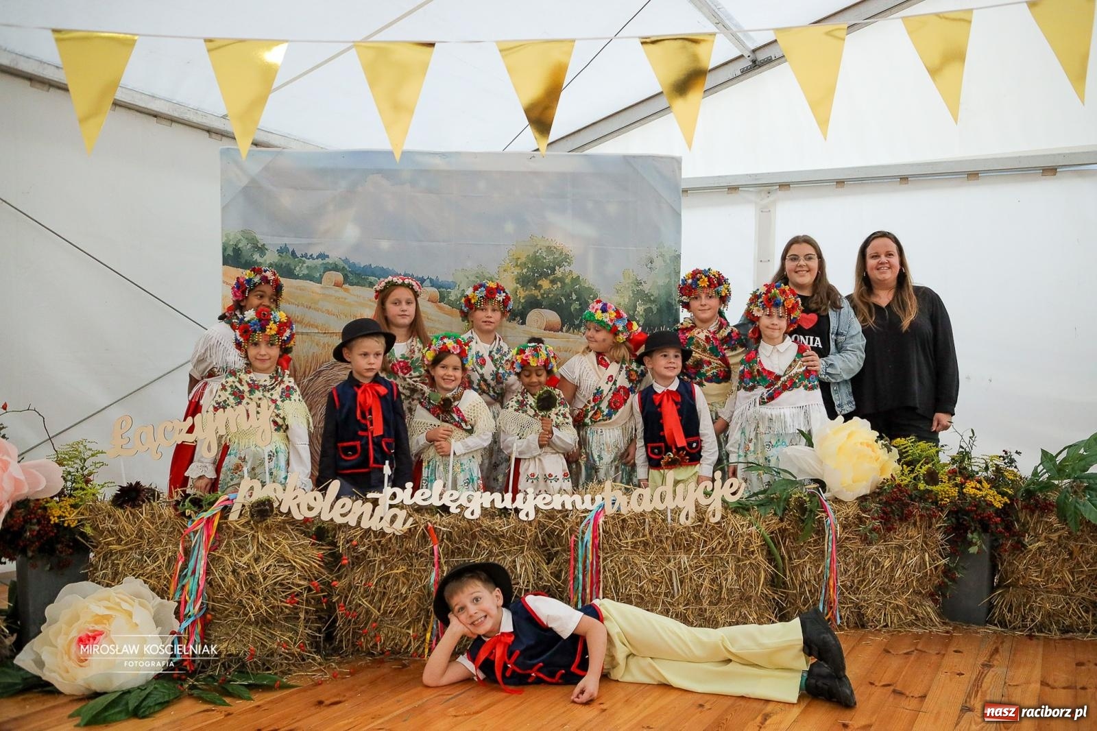 Zdjęcie w galerii na portalu naszraciborz.pl: Płonia świętuje razem – piknik Łączymy pokolenia, pielęgnujemy tradycje wiadomości z regionu