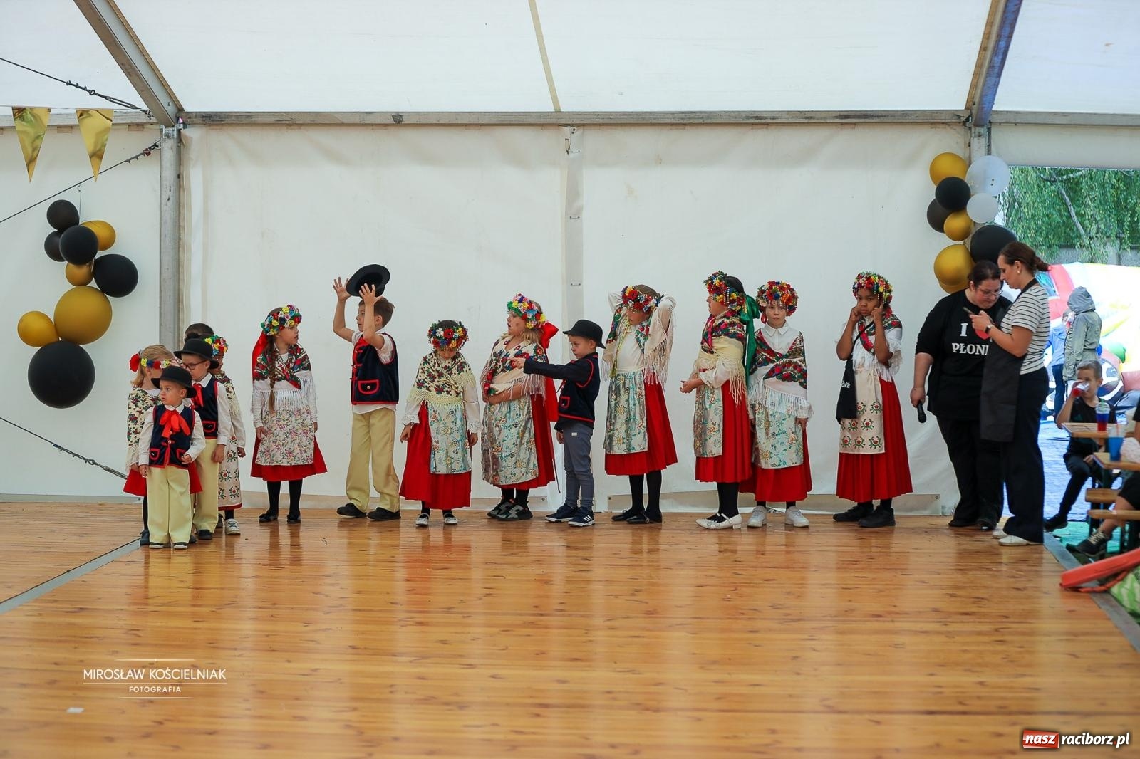 Zdjęcie w galerii na portalu naszraciborz.pl: Płonia świętuje razem – piknik Łączymy pokolenia, pielęgnujemy tradycje wiadomości z regionu