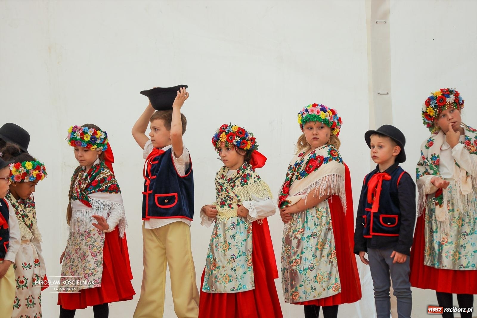 Zdjęcie w galerii na portalu naszraciborz.pl: Płonia świętuje razem – piknik Łączymy pokolenia, pielęgnujemy tradycje wiadomości z regionu