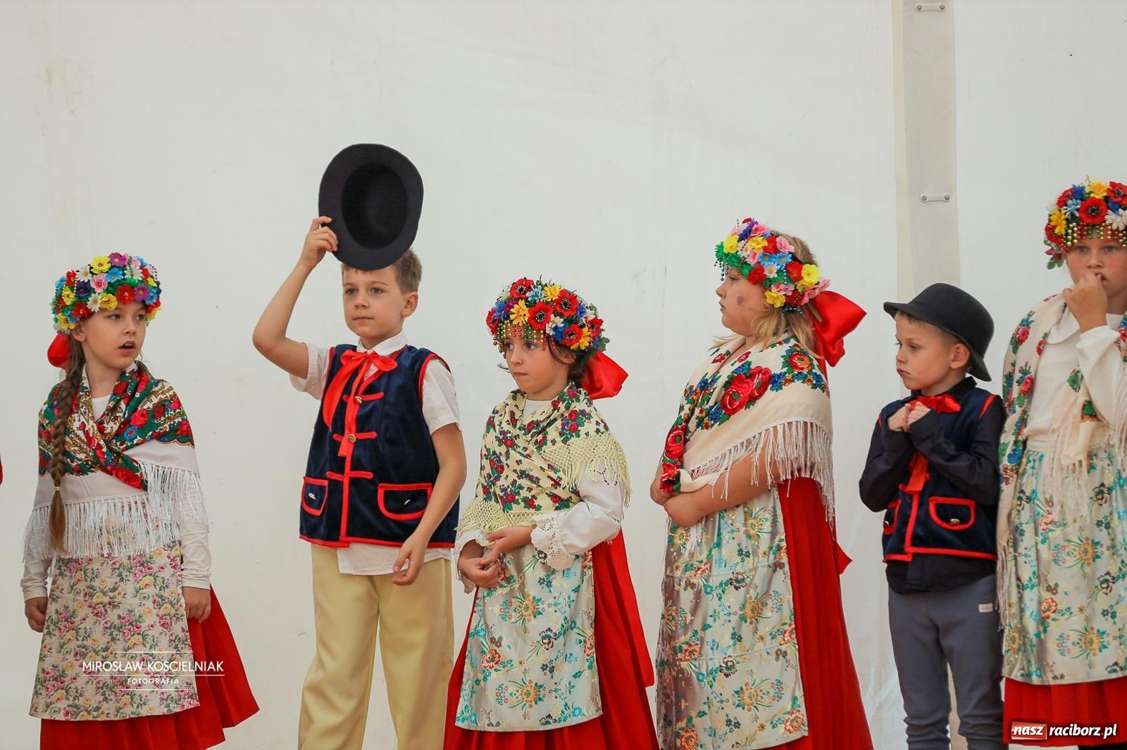 Zdjęcie w galerii na portalu naszraciborz.pl: Płonia świętuje razem – piknik Łączymy pokolenia, pielęgnujemy tradycje wiadomości z regionu