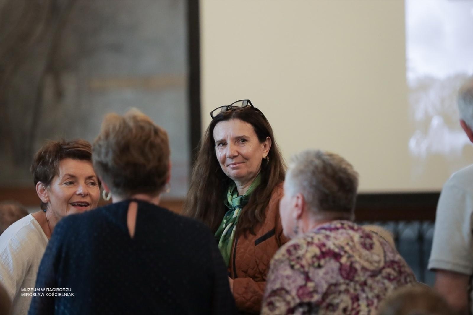 Zdjęcie w galerii na portalu naszraciborz.pl: W Muzeum w Raciborzu o pamięci i historii: szczegółowa inwentaryzacja pomników poległych wiadomości z regionu