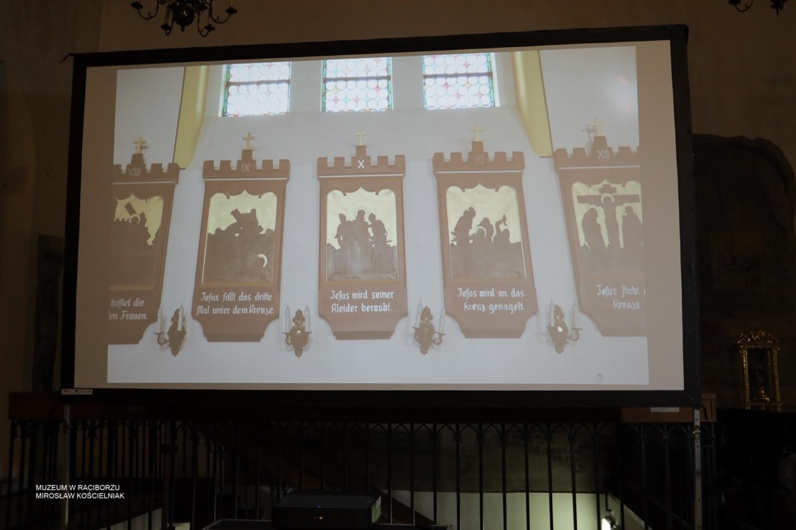 Zdjęcie w galerii na portalu naszraciborz.pl: W Muzeum w Raciborzu o pamięci i historii: szczegółowa inwentaryzacja pomników poległych wiadomości z regionu