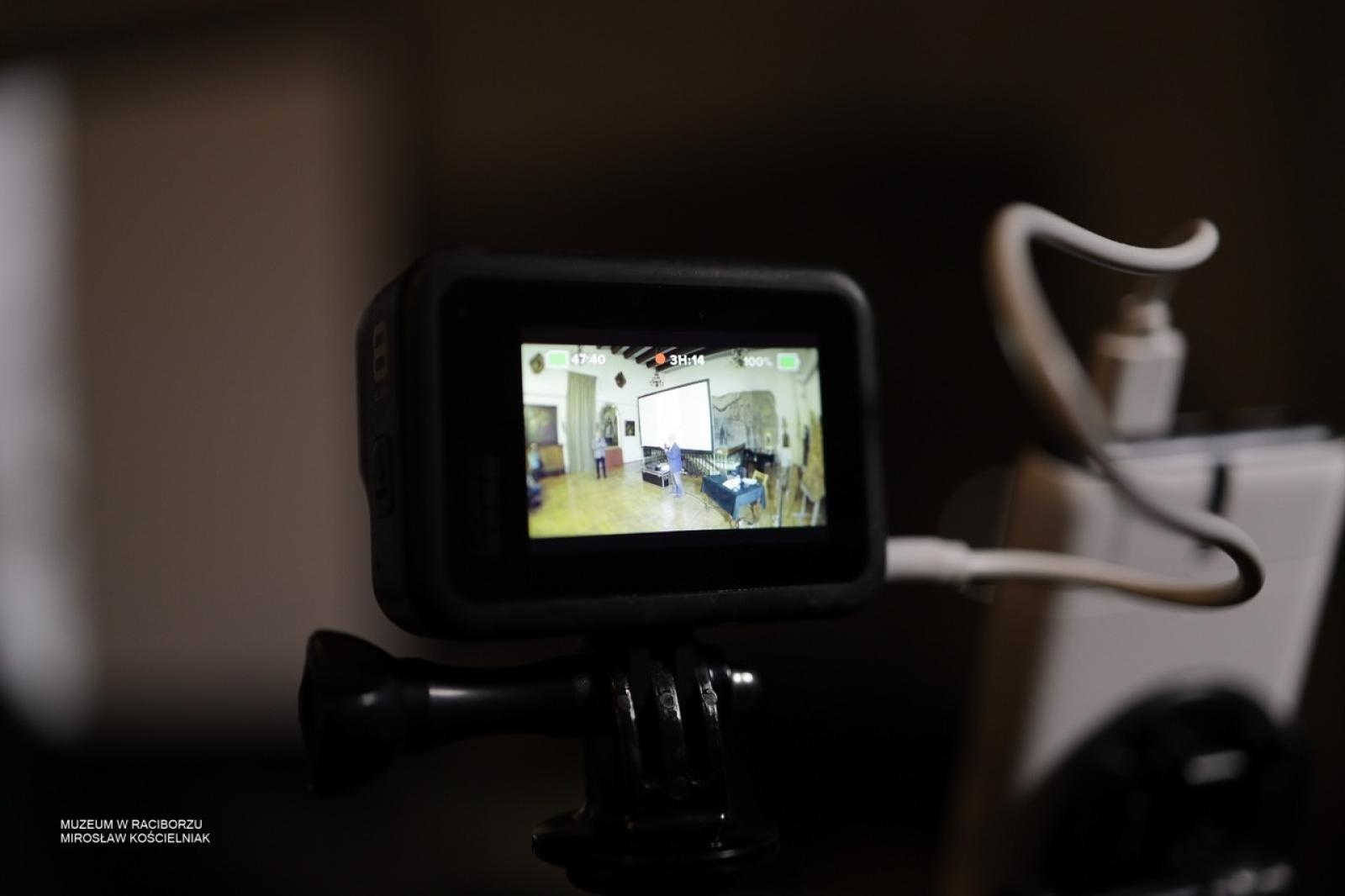 Zdjęcie w galerii na portalu naszraciborz.pl: W Muzeum w Raciborzu o pamięci i historii: szczegółowa inwentaryzacja pomników poległych wiadomości z regionu