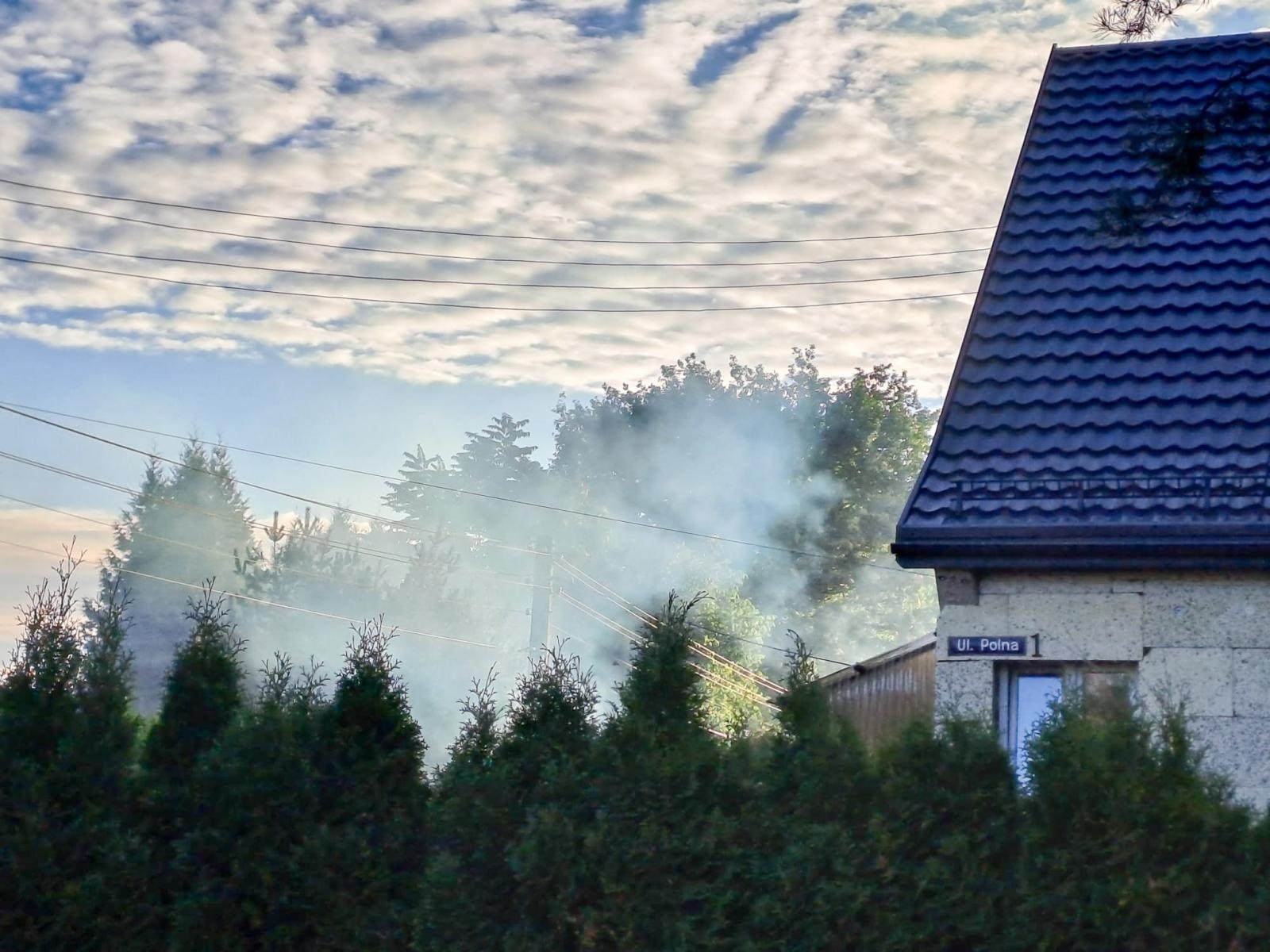Zdjęcie w galerii na portalu naszraciborz.pl: Strażacy z powiatu raciborskiego w akcji – od pożaru sadzy po ratunek na ulicy wiadomości z regionu
