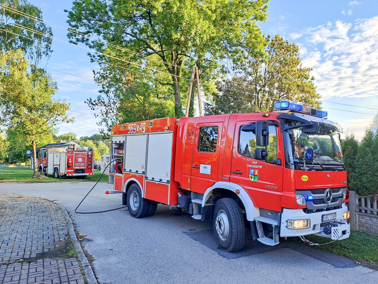 Zdjęcie w galerii na portalu naszraciborz.pl: Strażacy z powiatu raciborskiego w akcji – od pożaru sadzy po ratunek na ulicy wiadomości z regionu