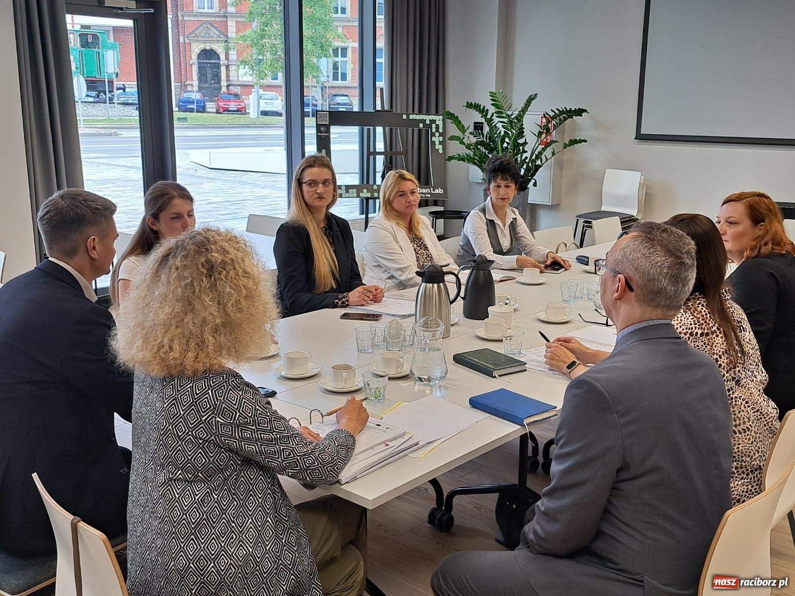 Zdjęcie w galerii na portalu naszraciborz.pl: Partnerzy gmin omówili projekt budowy Krajowej Trasy Rowerowej nr 3 – Blue Velo wiadomości z regionu