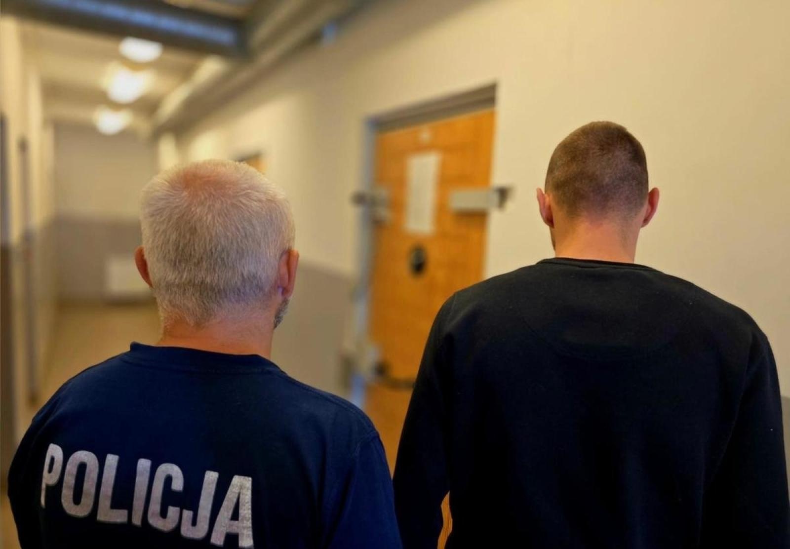 Zdjęcie w galerii na portalu naszraciborz.pl: Brutalna napaść na pracownika baru w Raciborzu. Policja zatrzymała sprawców wiadomości z regionu