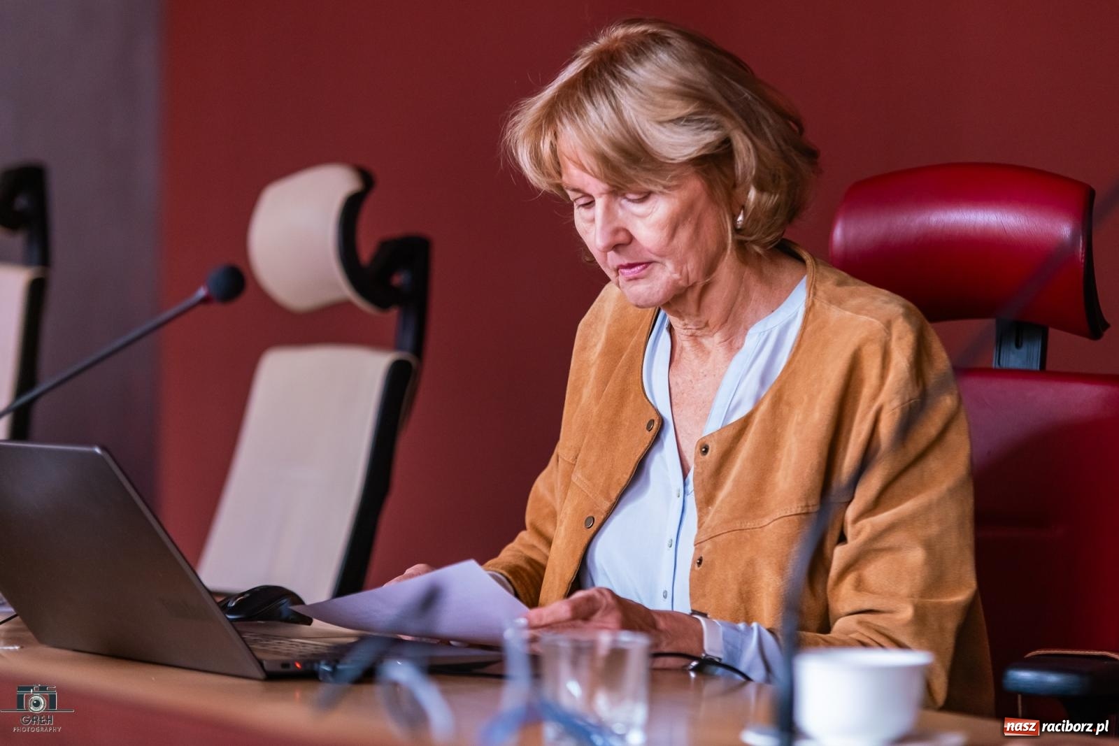 Zdjęcie w galerii na portalu naszraciborz.pl: Radni komisji oświaty wysłuchali raportu z działalności Muzeum wiadomości z regionu