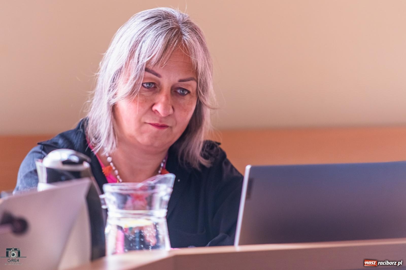 Zdjęcie w galerii na portalu naszraciborz.pl: Radni komisji oświaty wysłuchali raportu z działalności Muzeum wiadomości z regionu