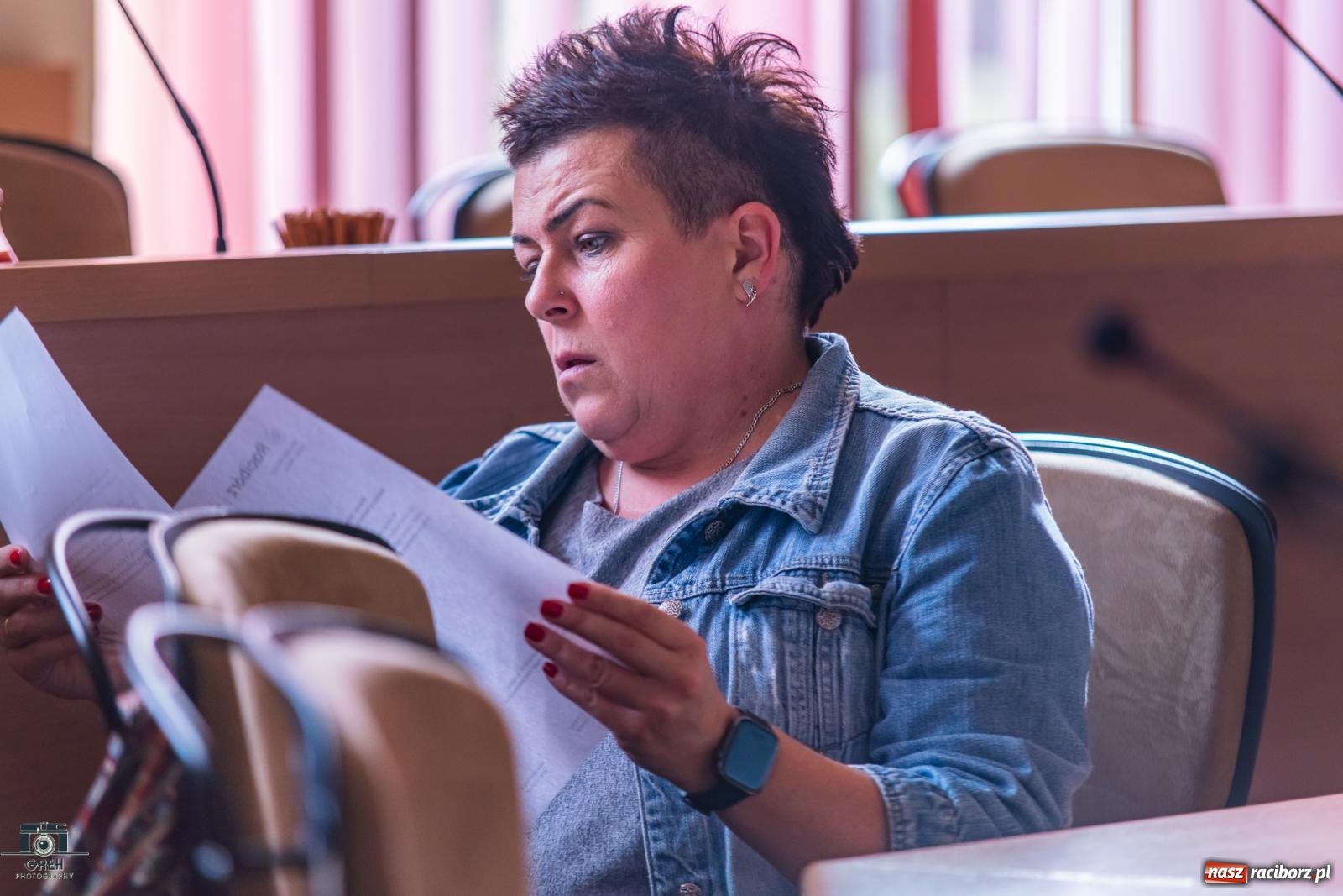 Zdjęcie w galerii na portalu naszraciborz.pl: Radni komisji oświaty wysłuchali raportu z działalności Muzeum wiadomości z regionu