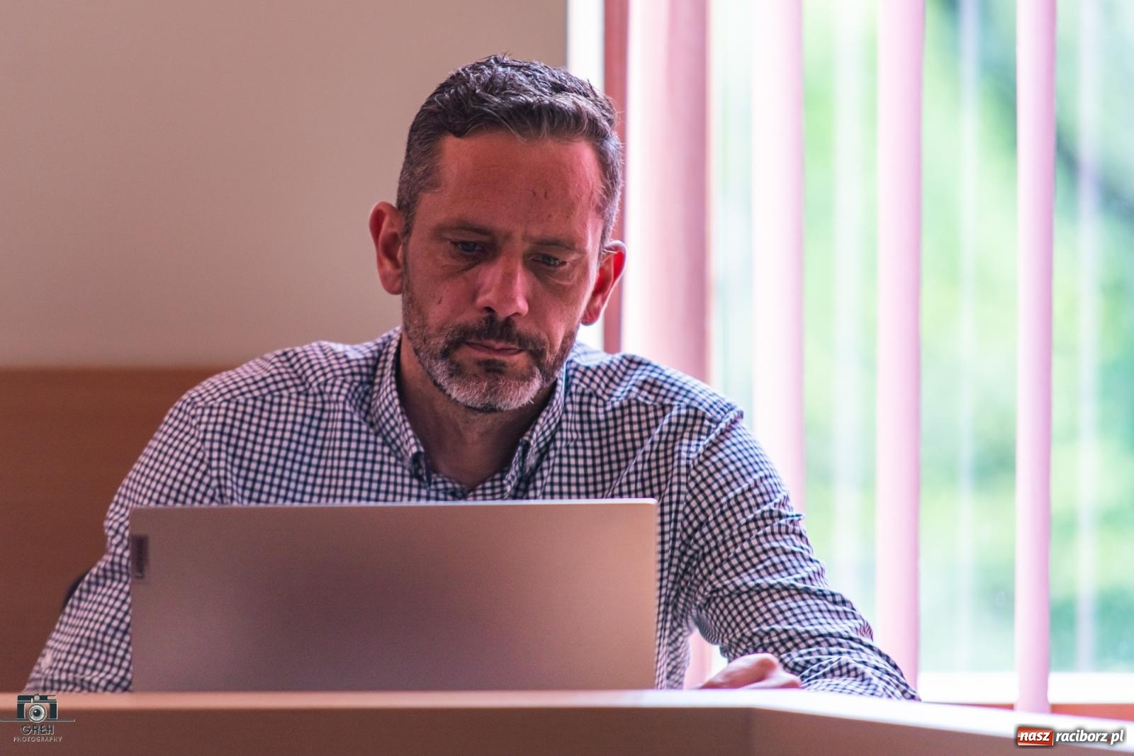 Zdjęcie w galerii na portalu naszraciborz.pl: Radni komisji oświaty wysłuchali raportu z działalności Muzeum wiadomości z regionu