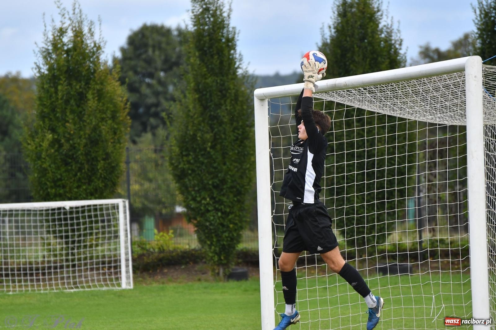 Zdjęcie w galerii na portalu naszraciborz.pl: Unia Racibórz nie obroni trofeum. Rezerwy z Turzy Śląskiej okazały się lepsze [FOTO] wiadomości z regionu