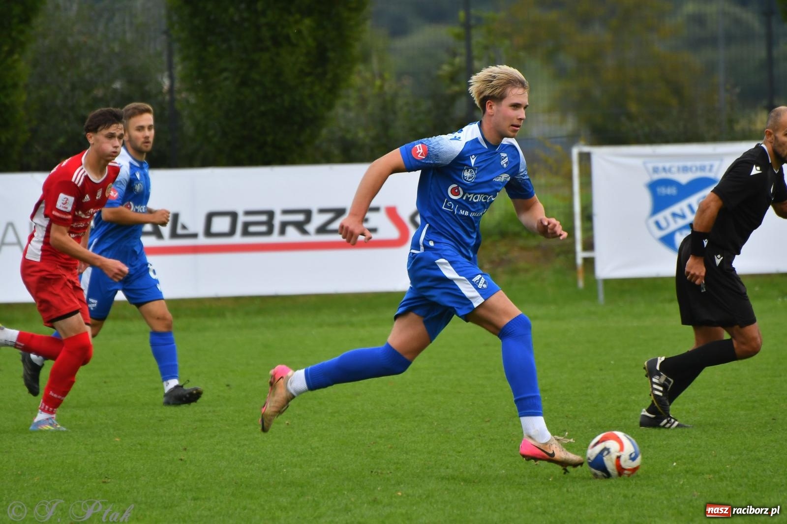 Zdjęcie w galerii na portalu naszraciborz.pl: Unia Racibórz nie obroni trofeum. Rezerwy z Turzy Śląskiej okazały się lepsze [FOTO] wiadomości z regionu