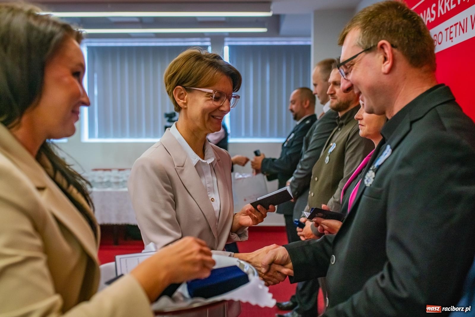 Zdjęcie w galerii na portalu naszraciborz.pl: Wielki szacunek. Dawcy krwi uhonorowani w Raciborzu [FOTO i WIDEO] wiadomości z regionu