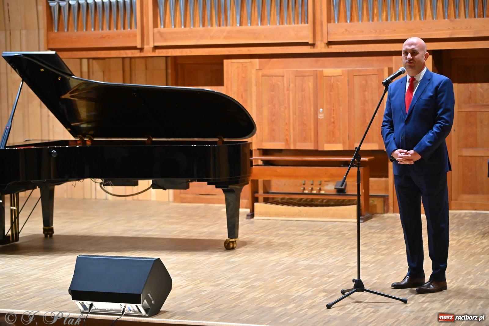 Zdjęcie w galerii na portalu naszraciborz.pl: Lily Phee zagrała w Raciborzu w ramach Międzynarodowego Festiwalu Pianistycznego wiadomości z regionu