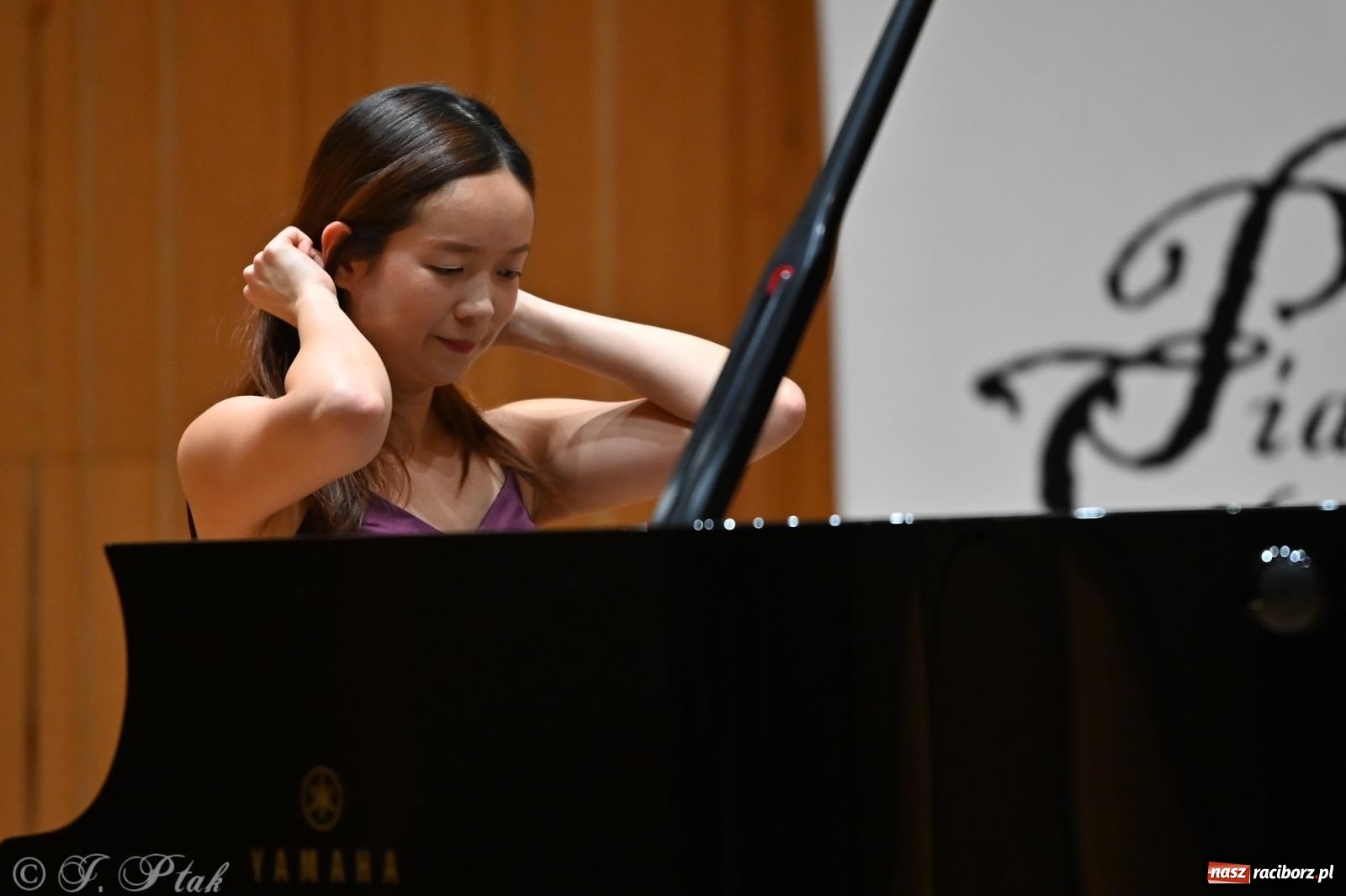 Zdjęcie w galerii na portalu naszraciborz.pl: Lily Phee zagrała w Raciborzu w ramach Międzynarodowego Festiwalu Pianistycznego wiadomości z regionu