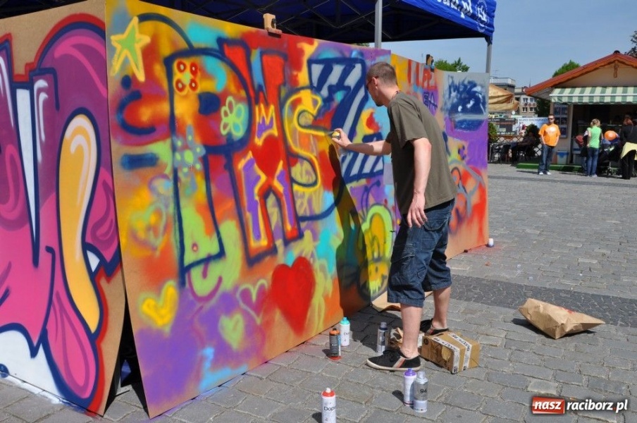 Zdjęcie w galerii na portalu naszraciborz.pl: Kultura studencka to nie tylko picie wiadomości z regionu