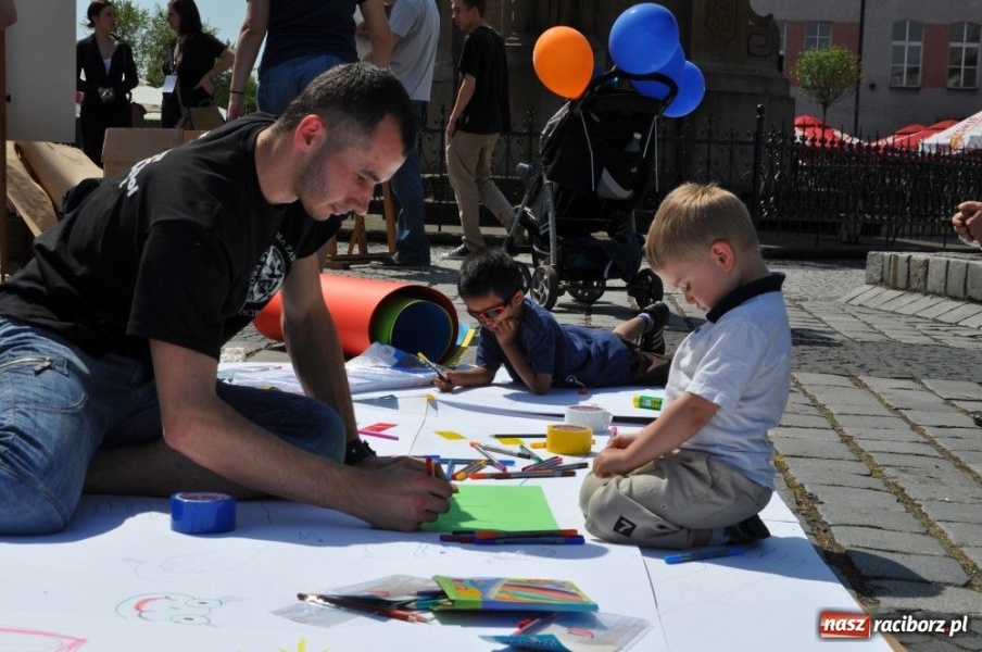 Zdjęcie w galerii na portalu naszraciborz.pl: Kultura studencka to nie tylko picie wiadomości z regionu