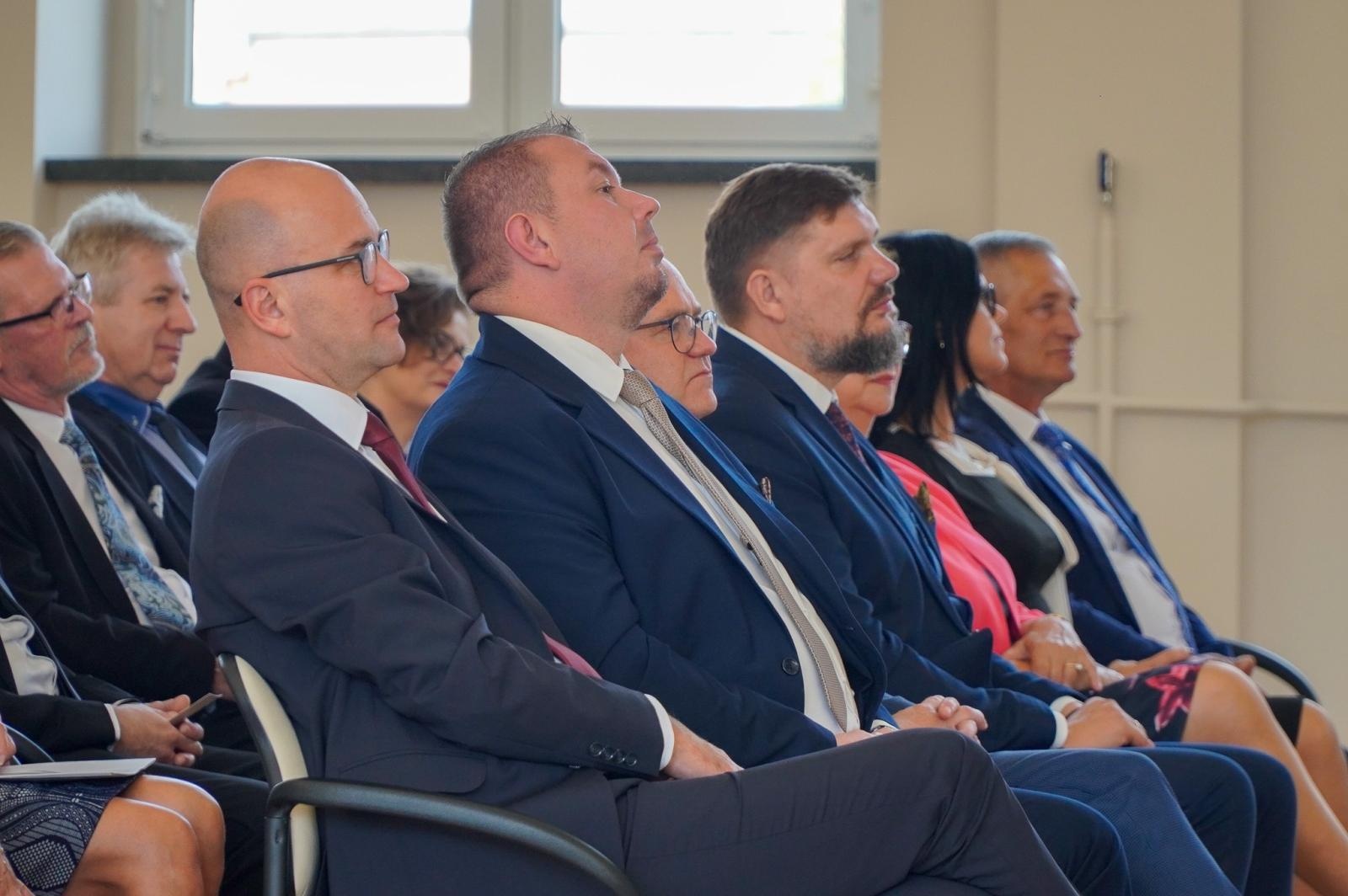 Zdjęcie w galerii na portalu naszraciborz.pl: Niech żyje Ekonomik! Szkoła przy Gimnazjalnej świętuje 80-lecie wiadomości z regionu