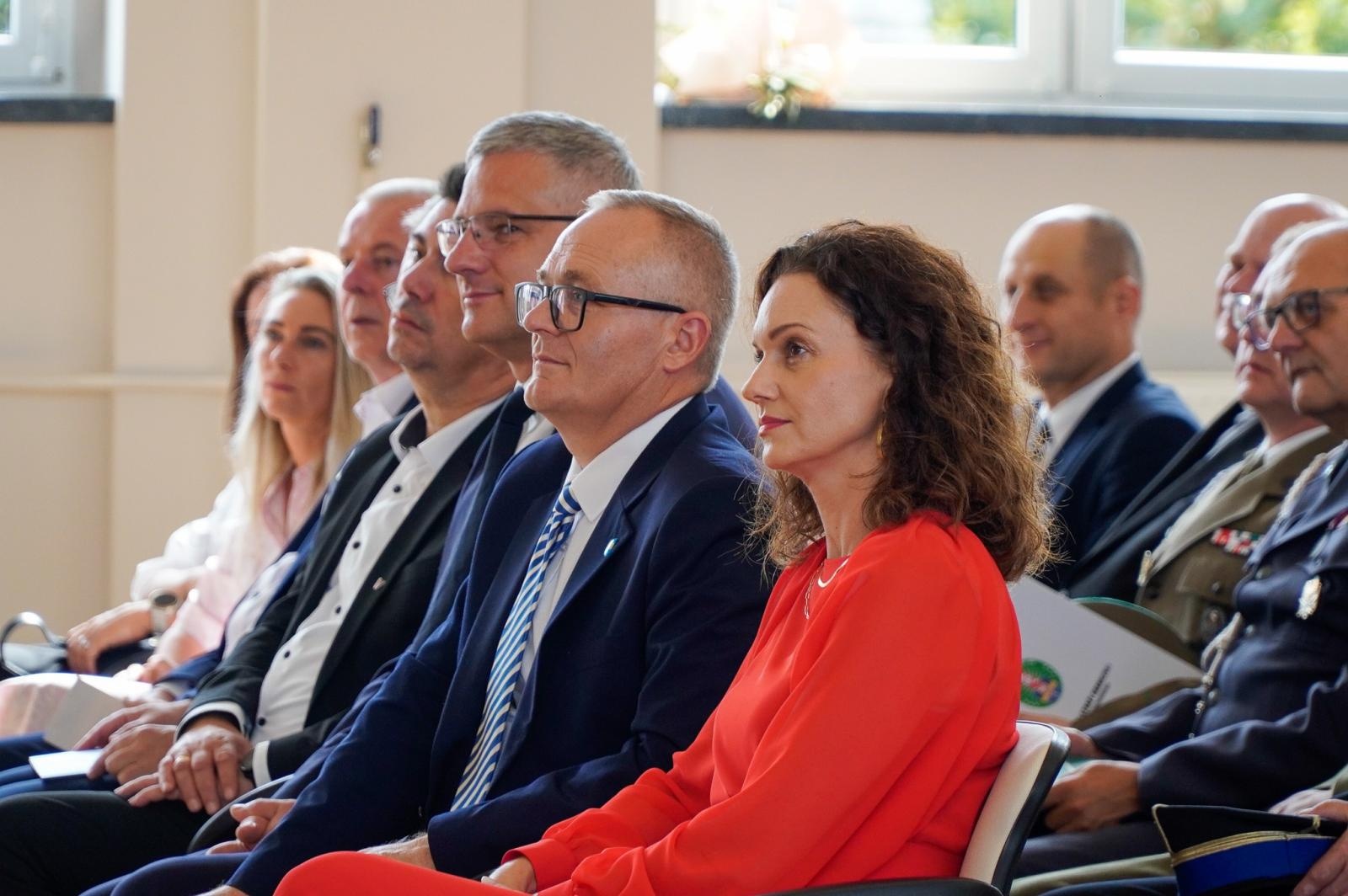 Zdjęcie w galerii na portalu naszraciborz.pl: Niech żyje Ekonomik! Szkoła przy Gimnazjalnej świętuje 80-lecie wiadomości z regionu