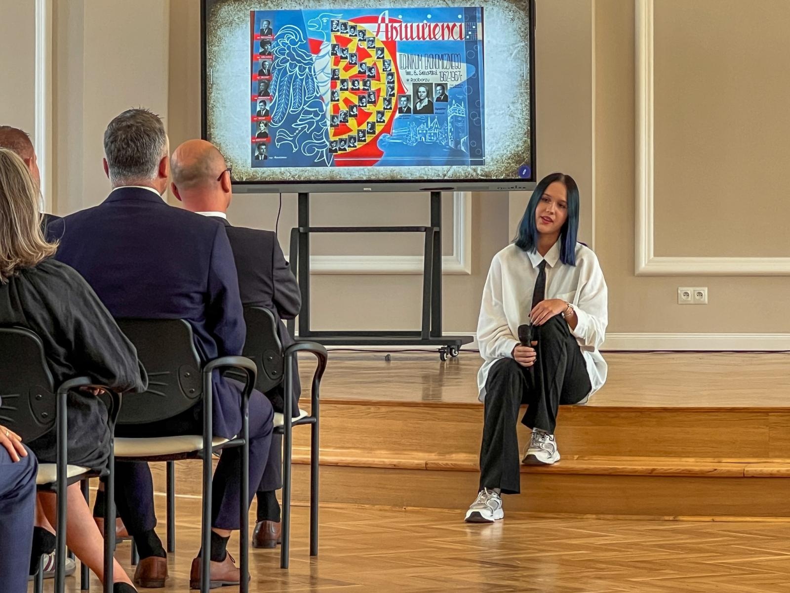 Zdjęcie w galerii na portalu naszraciborz.pl: Niech żyje Ekonomik! Szkoła przy Gimnazjalnej świętuje 80-lecie wiadomości z regionu