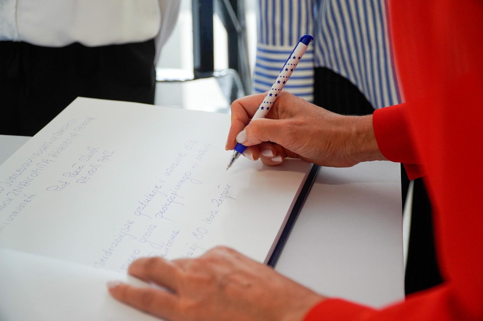 Zdjęcie w galerii na portalu naszraciborz.pl: Niech żyje Ekonomik! Szkoła przy Gimnazjalnej świętuje 80-lecie wiadomości z regionu