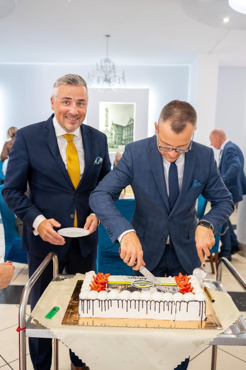 Zdjęcie w galerii na portalu naszraciborz.pl: Niech żyje Ekonomik! Szkoła przy Gimnazjalnej świętuje 80-lecie wiadomości z regionu