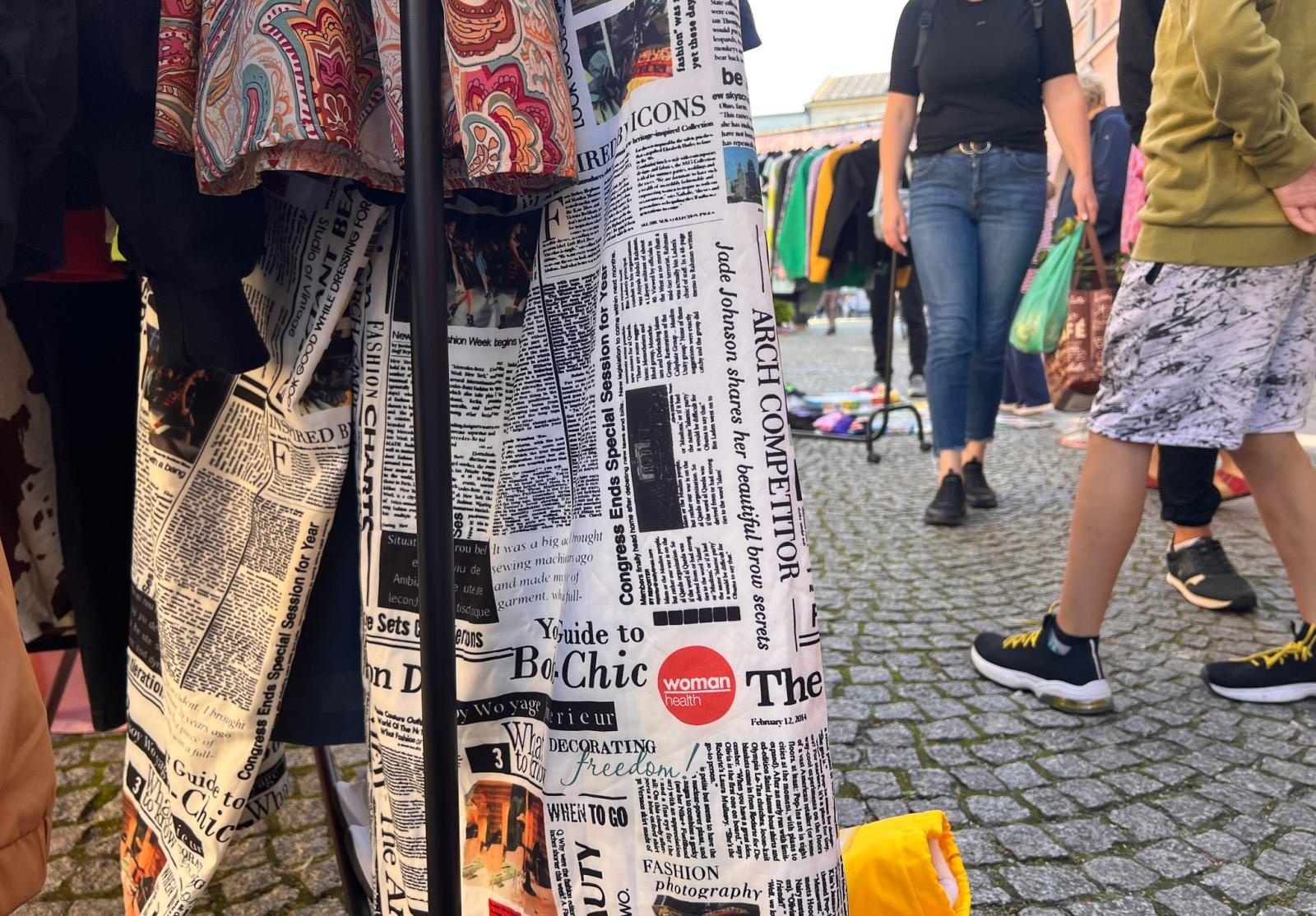 Zdjęcie w galerii na portalu naszraciborz.pl: Starocie i skarby minionych lat na raciborskim targu wiadomości z regionu