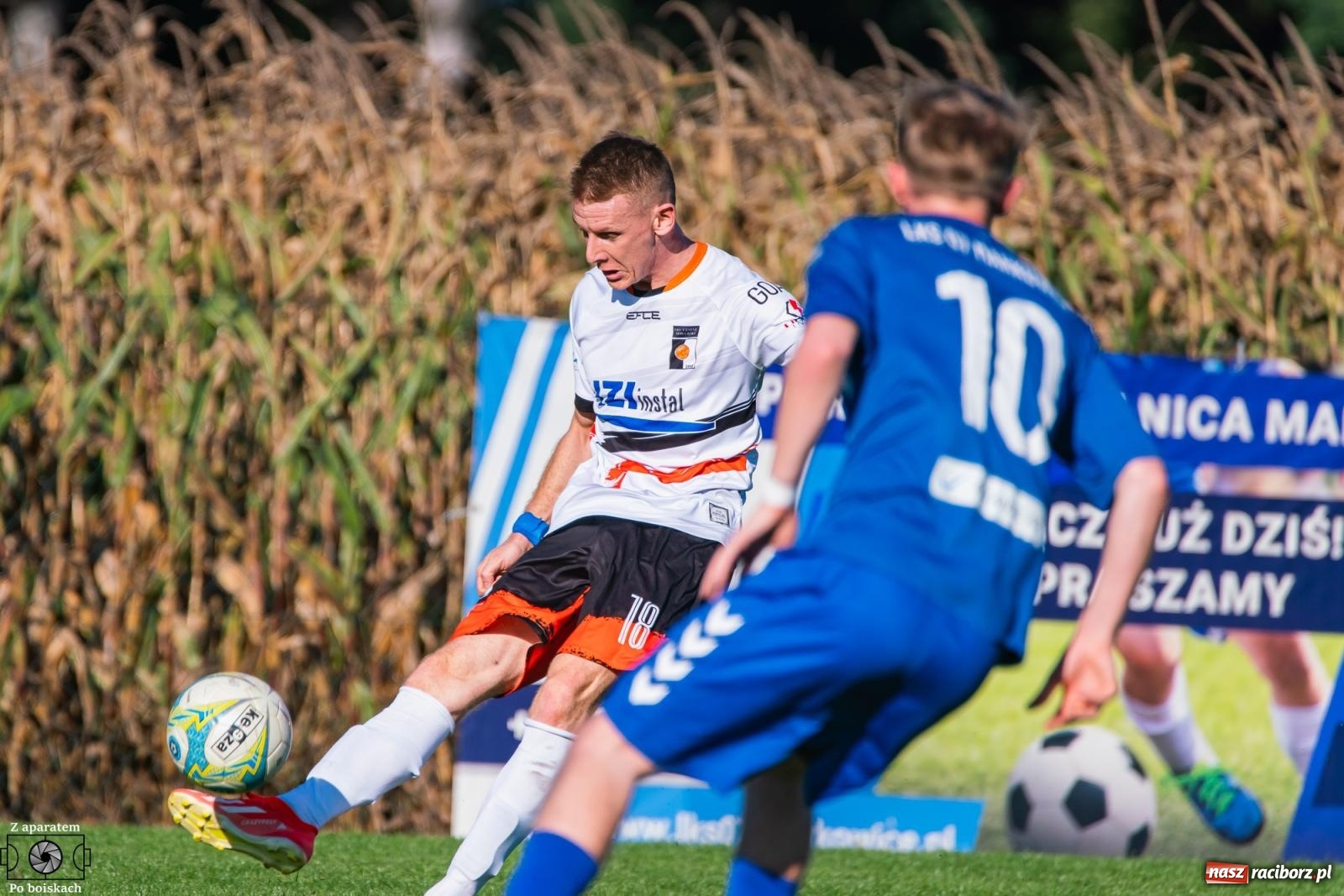 Zdjęcie w galerii na portalu naszraciborz.pl: Niemrawe widowisko w Markowicach. Czarni Nowa Wieś zgarnęli komplet punktów [FOTO] wiadomości z regionu