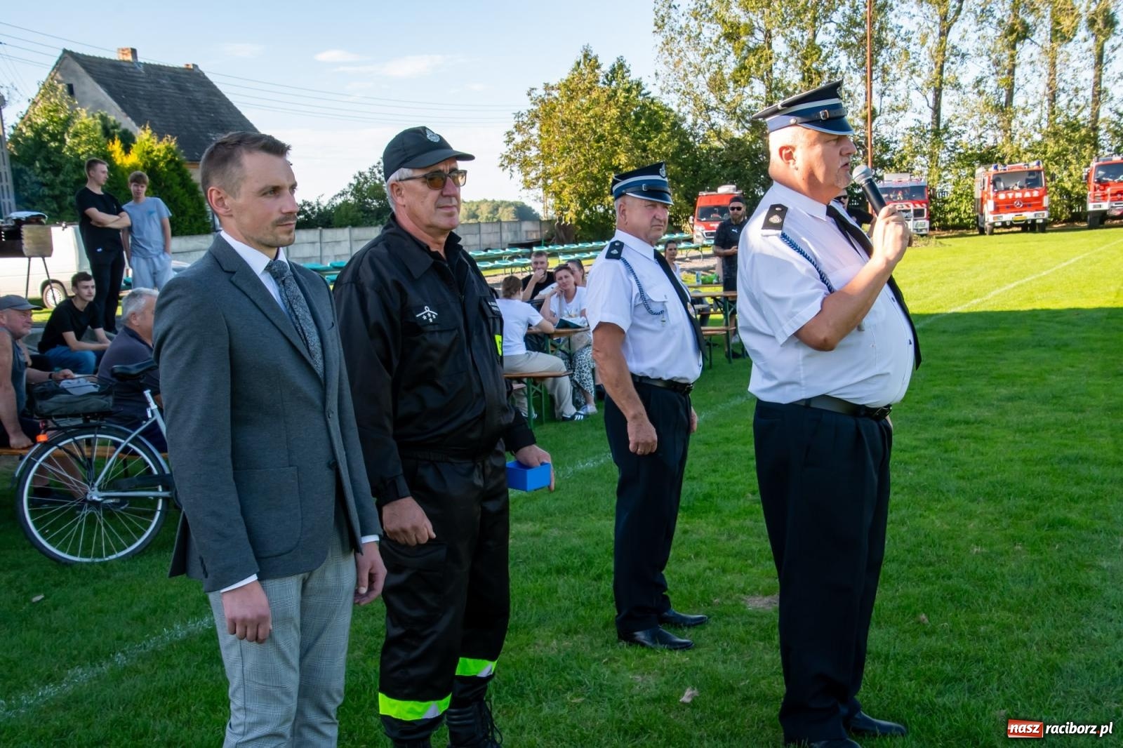Zdjęcie w galerii na portalu naszraciborz.pl: Strażackie zawody oldboyów w Owsiszczach [FOTO i WIDEO] wiadomości z regionu