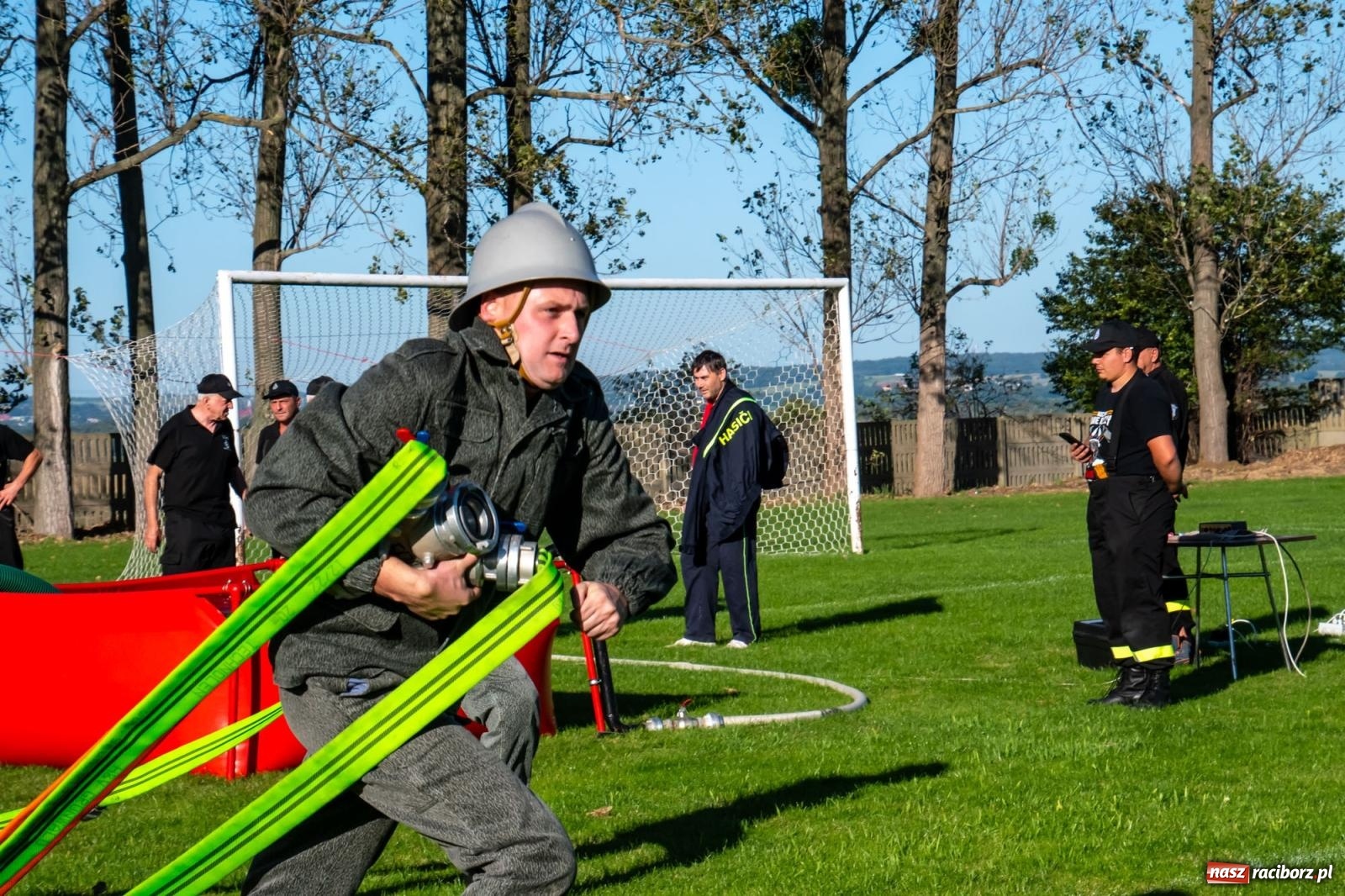 Zdjęcie w galerii na portalu naszraciborz.pl: Strażackie zawody oldboyów w Owsiszczach [FOTO i WIDEO] wiadomości z regionu