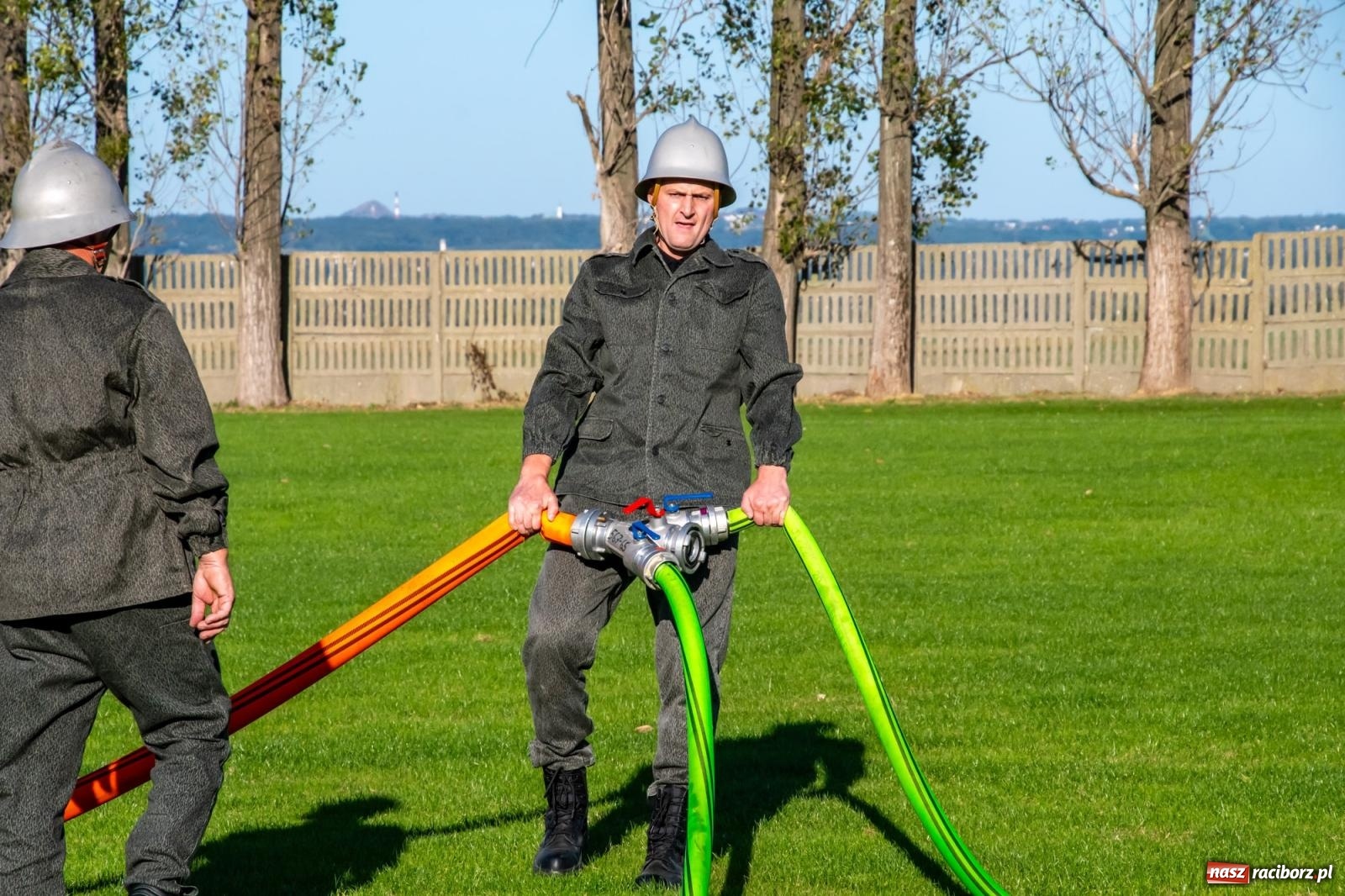 Zdjęcie w galerii na portalu naszraciborz.pl: Strażackie zawody oldboyów w Owsiszczach [FOTO i WIDEO] wiadomości z regionu