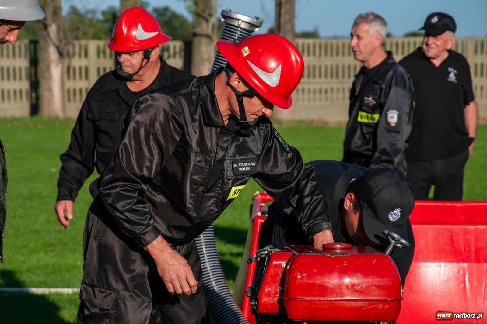 Zdjęcie w galerii na portalu naszraciborz.pl: Strażackie zawody oldboyów w Owsiszczach [FOTO i WIDEO] wiadomości z regionu