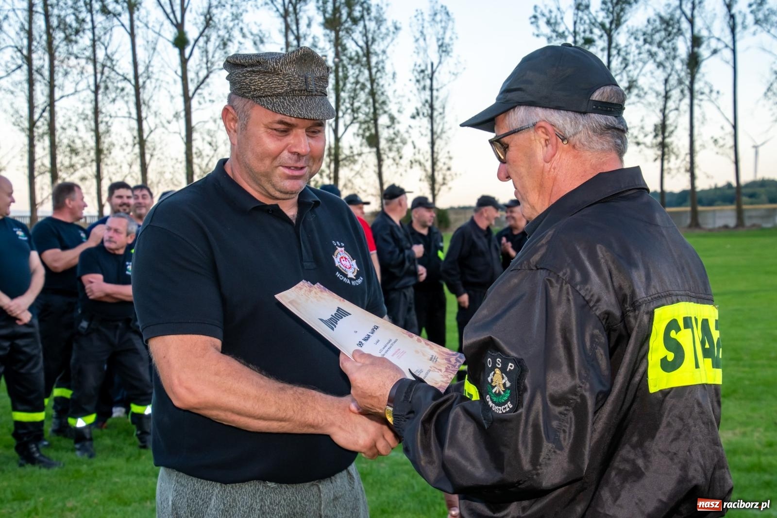 Zdjęcie w galerii na portalu naszraciborz.pl: Strażackie zawody oldboyów w Owsiszczach [FOTO i WIDEO] wiadomości z regionu