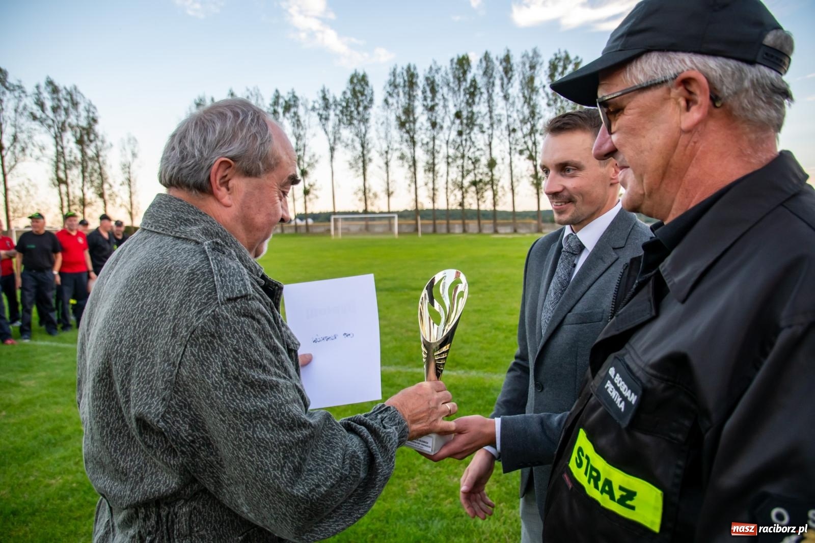 Zdjęcie w galerii na portalu naszraciborz.pl: Strażackie zawody oldboyów w Owsiszczach [FOTO i WIDEO] wiadomości z regionu