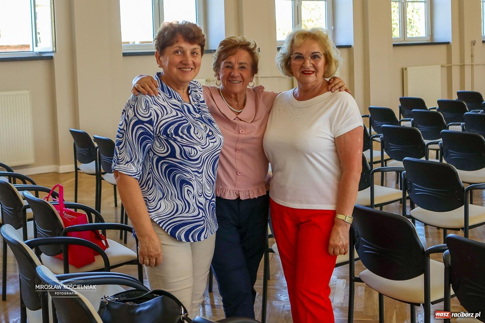 Zdjęcie w galerii na portalu naszraciborz.pl: Piknik na 80 lat Ekonomika – święto wspomnień i spotkań pokoleń [FOTO i WIDEO] wiadomości z regionu