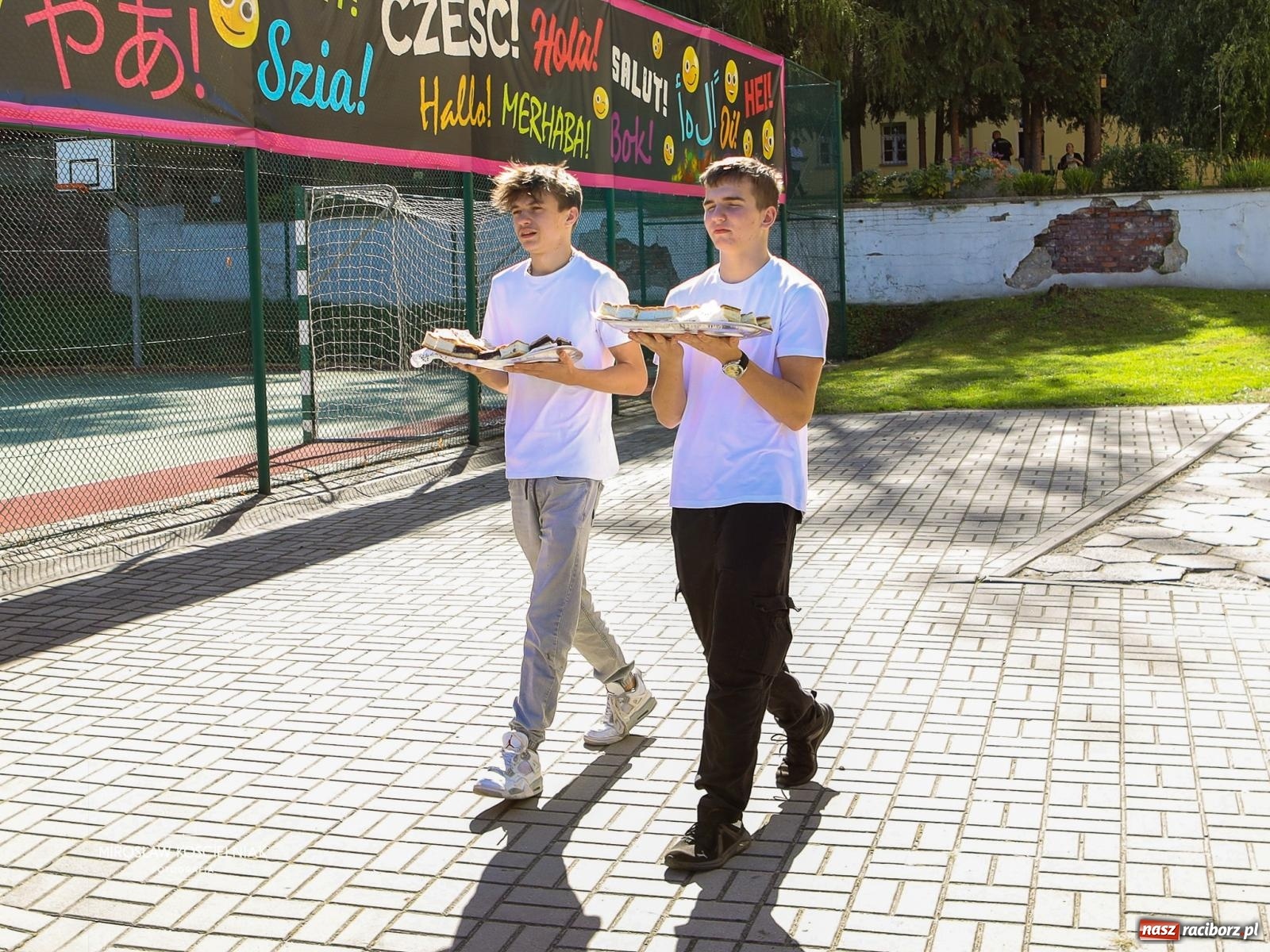 Zdjęcie w galerii na portalu naszraciborz.pl: Piknik na 80 lat Ekonomika – święto wspomnień i spotkań pokoleń [FOTO i WIDEO] wiadomości z regionu