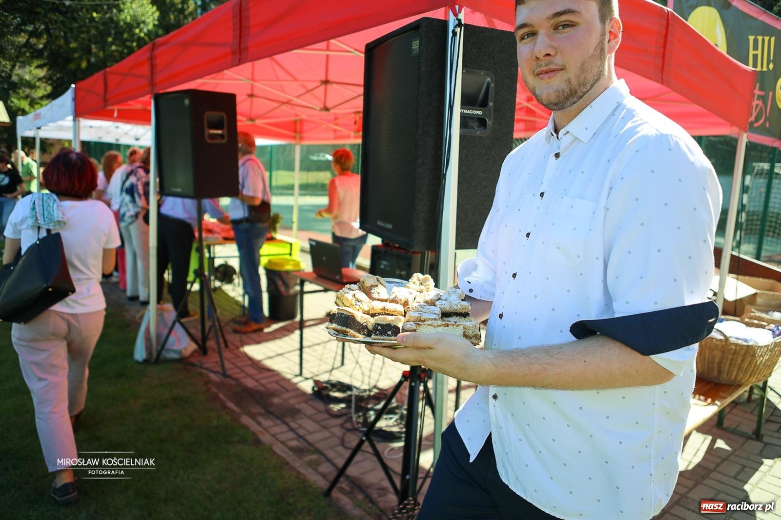 Zdjęcie w galerii na portalu naszraciborz.pl: Piknik na 80 lat Ekonomika – święto wspomnień i spotkań pokoleń [FOTO i WIDEO] wiadomości z regionu