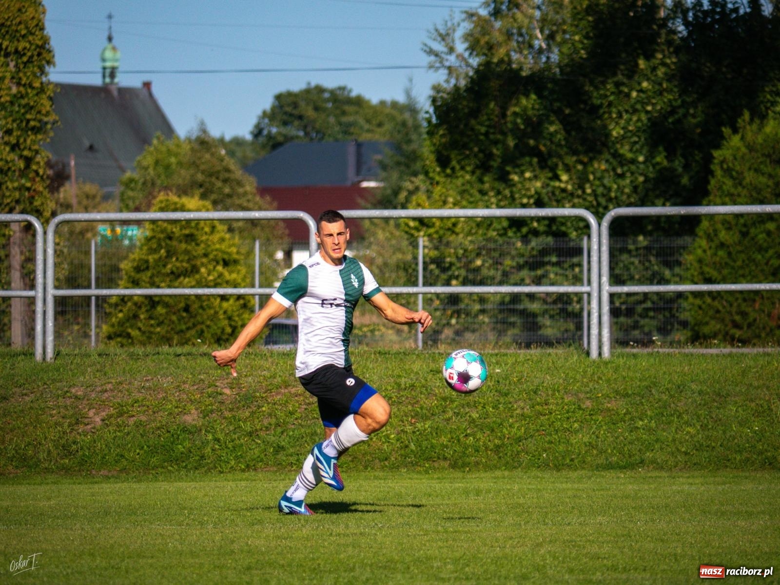 Zdjęcie w galerii na portalu naszraciborz.pl: LKS 1908 Nędza pewnie pokonał GKS Dąb Gaszowice [FOTO] wiadomości z regionu